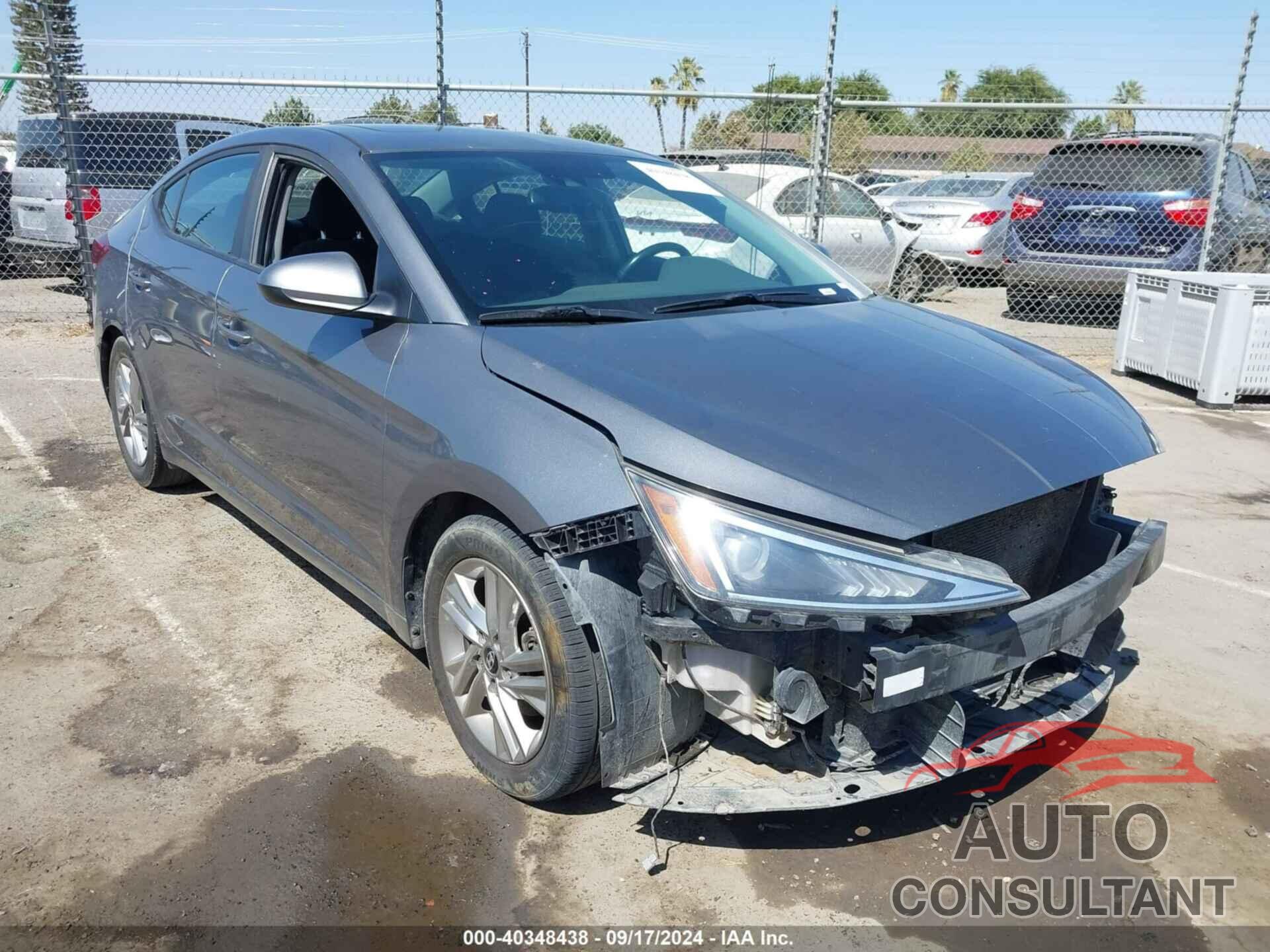 HYUNDAI ELANTRA 2019 - 5NPD84LF1KH441028