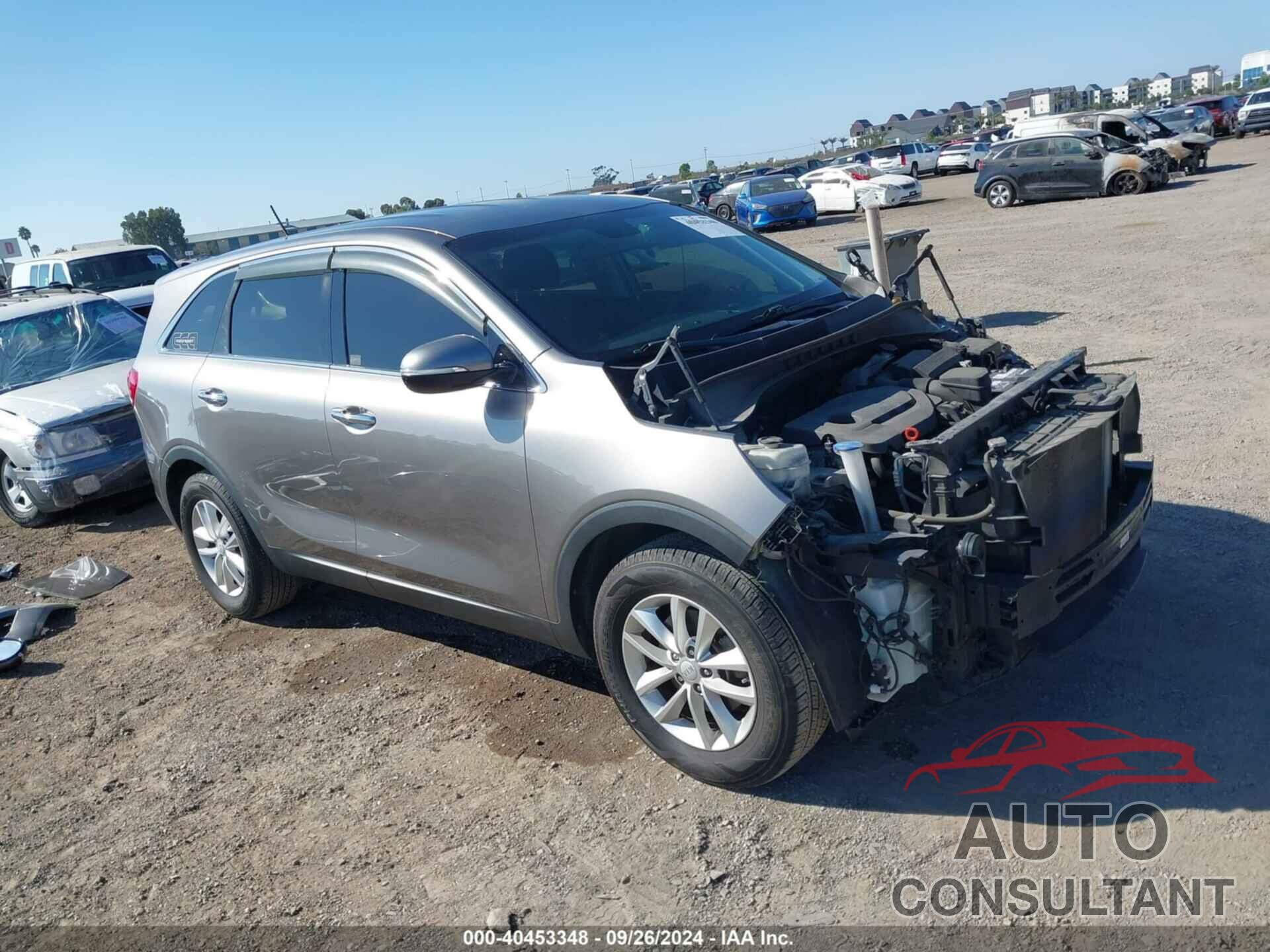 KIA SORENTO 2017 - 5XYPG4A32HG286417