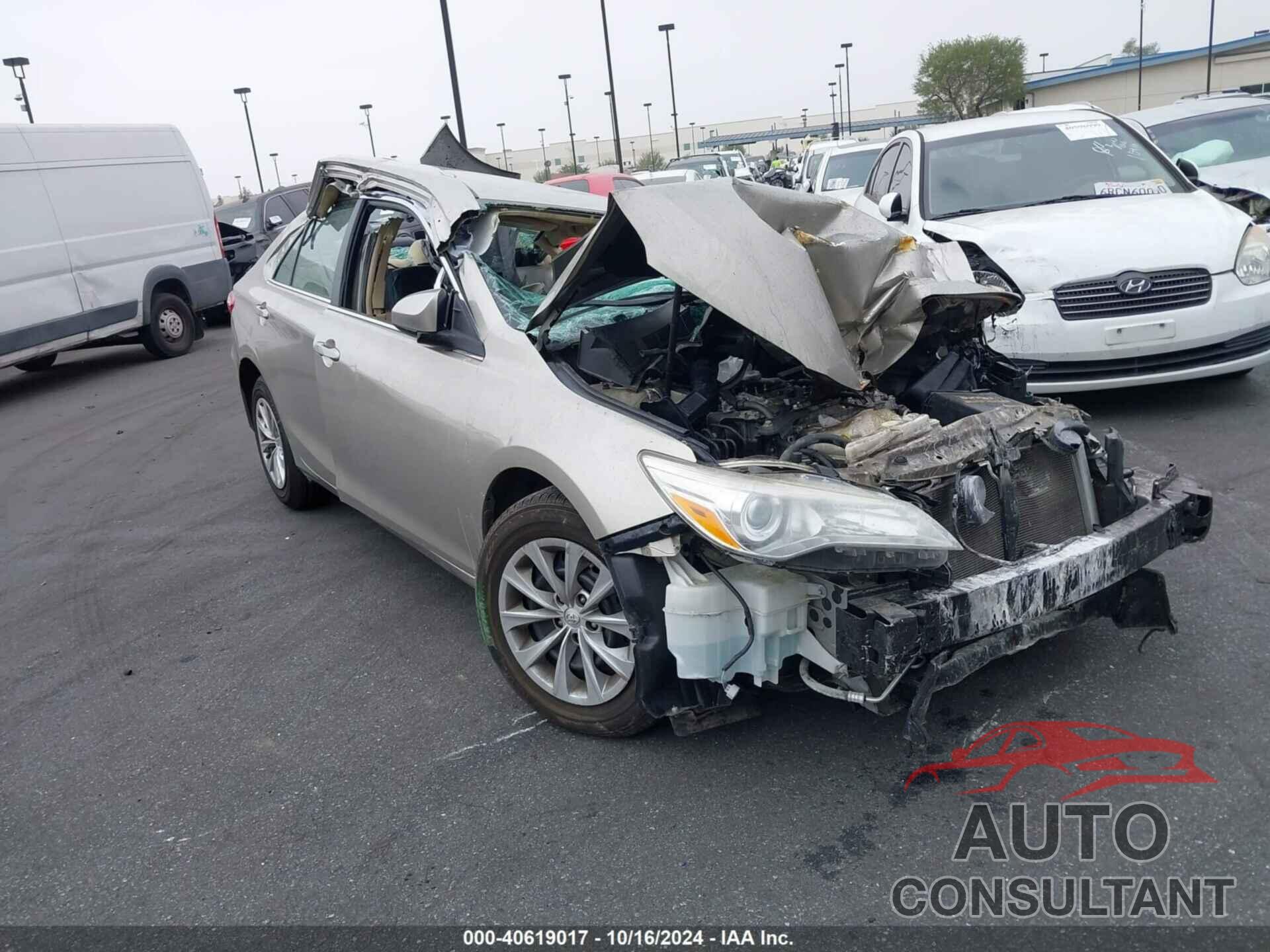 TOYOTA CAMRY 2015 - 4T4BF1FK5FR485275