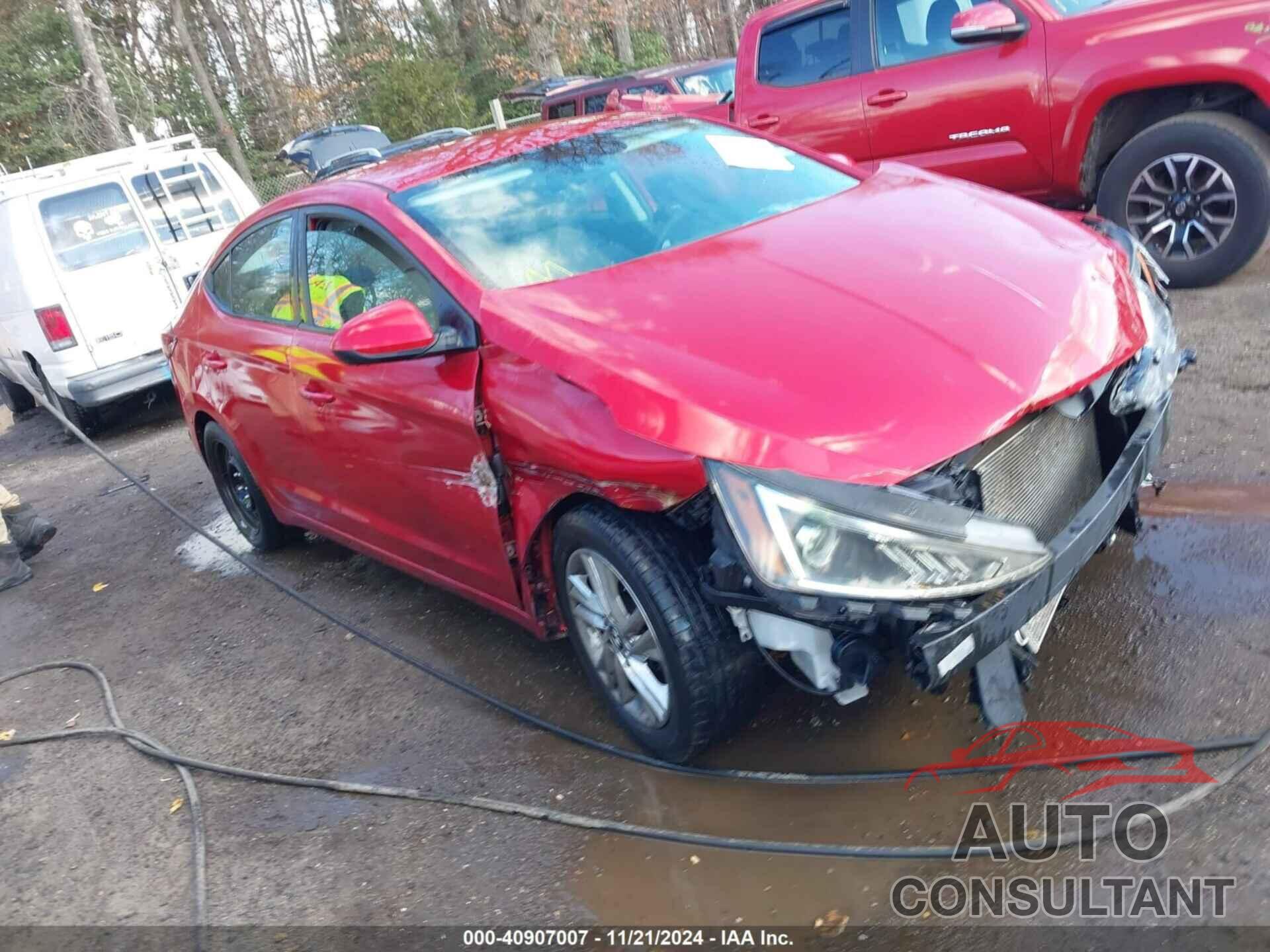 HYUNDAI ELANTRA 2020 - 5NPD84LF0LH572887