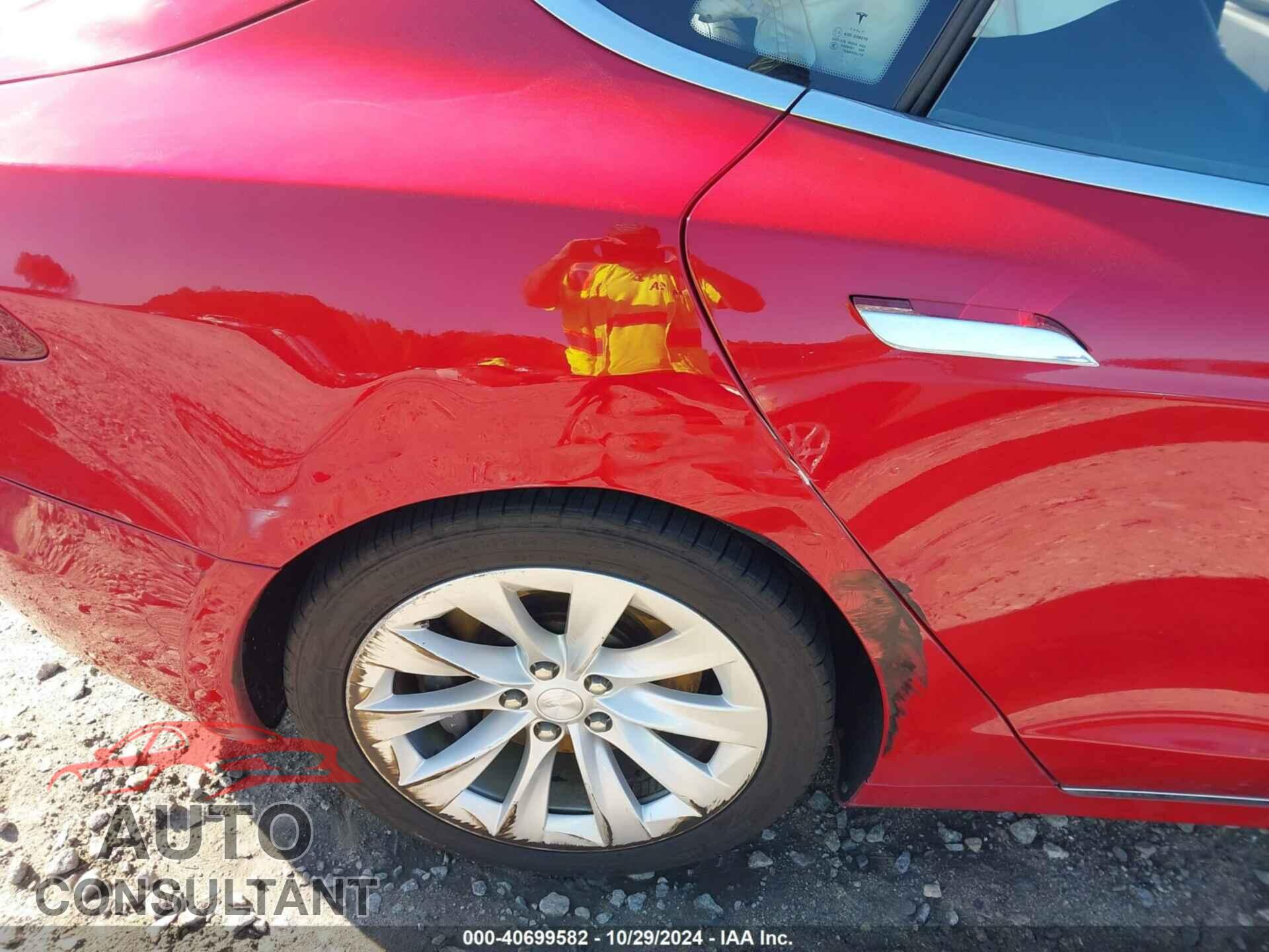 TESLA MODEL S 2016 - 5YJSA1E20GF140969