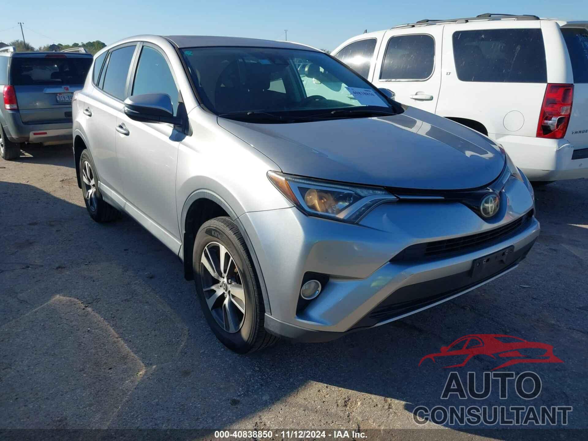 TOYOTA RAV4 2018 - 2T3WFREV8JW414951