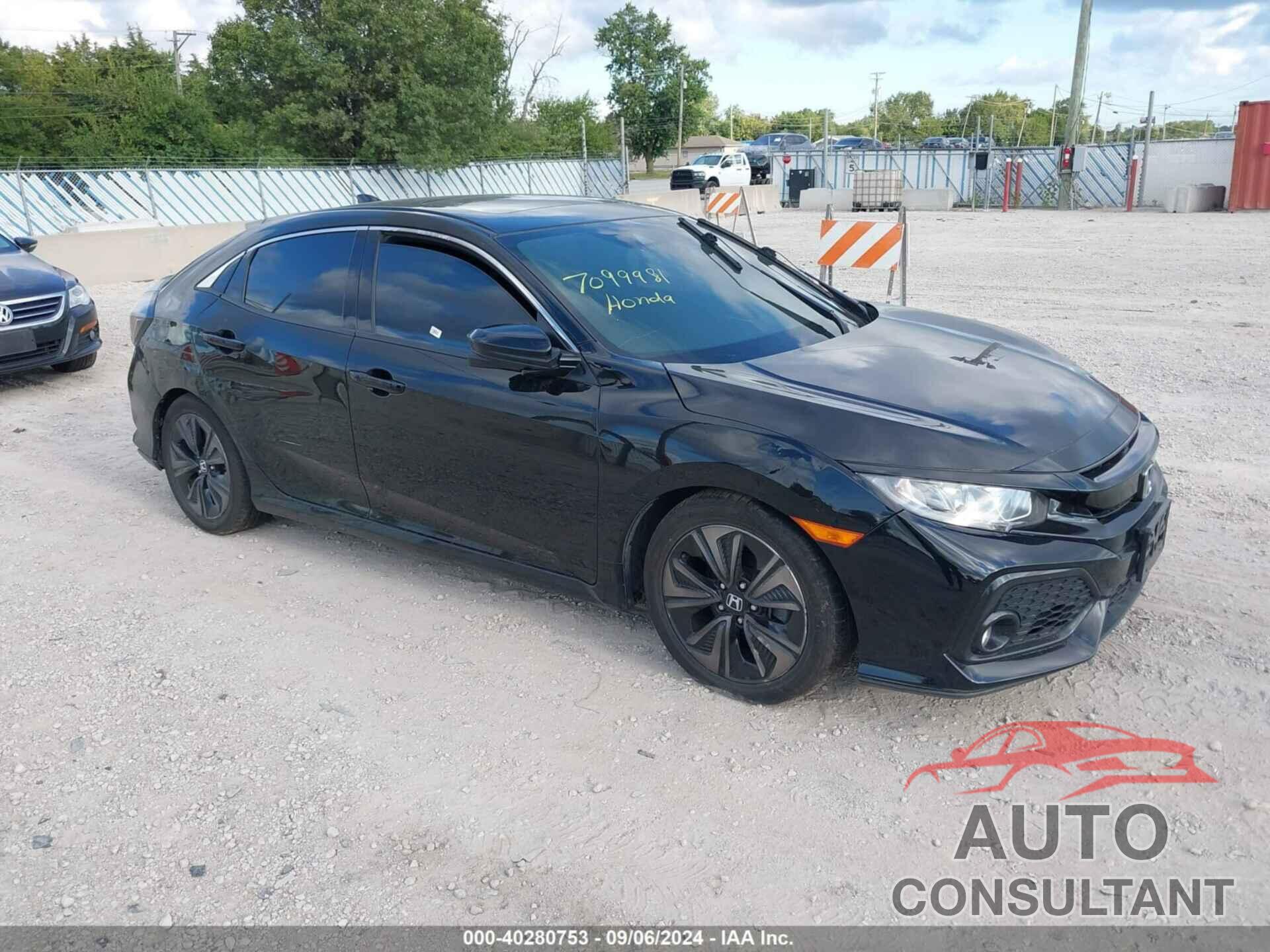 HONDA CIVIC 2019 - SHHFK7H66KU408673