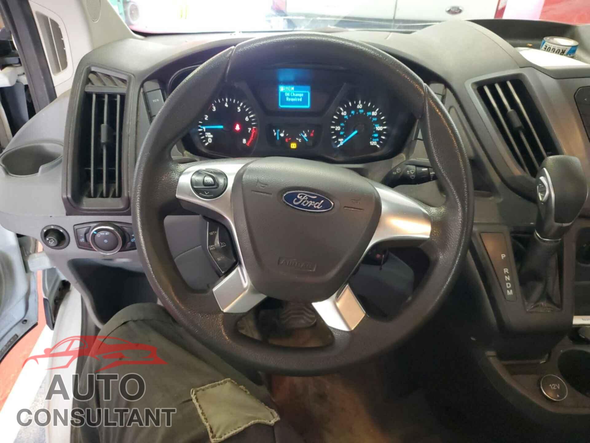 FORD TRANSIT 2019 - 1FTYR1YM5KKB72280