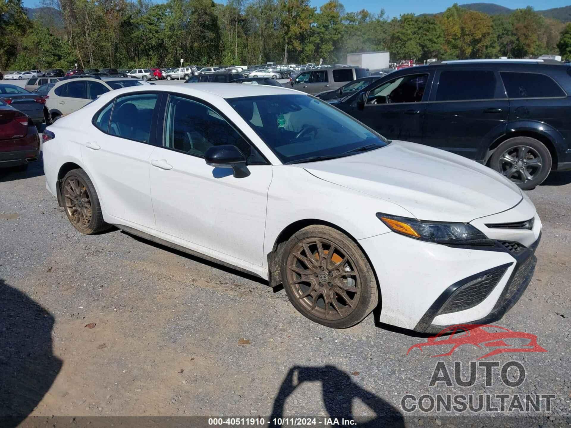 TOYOTA CAMRY 2023 - 4T1G11BK9PU103240