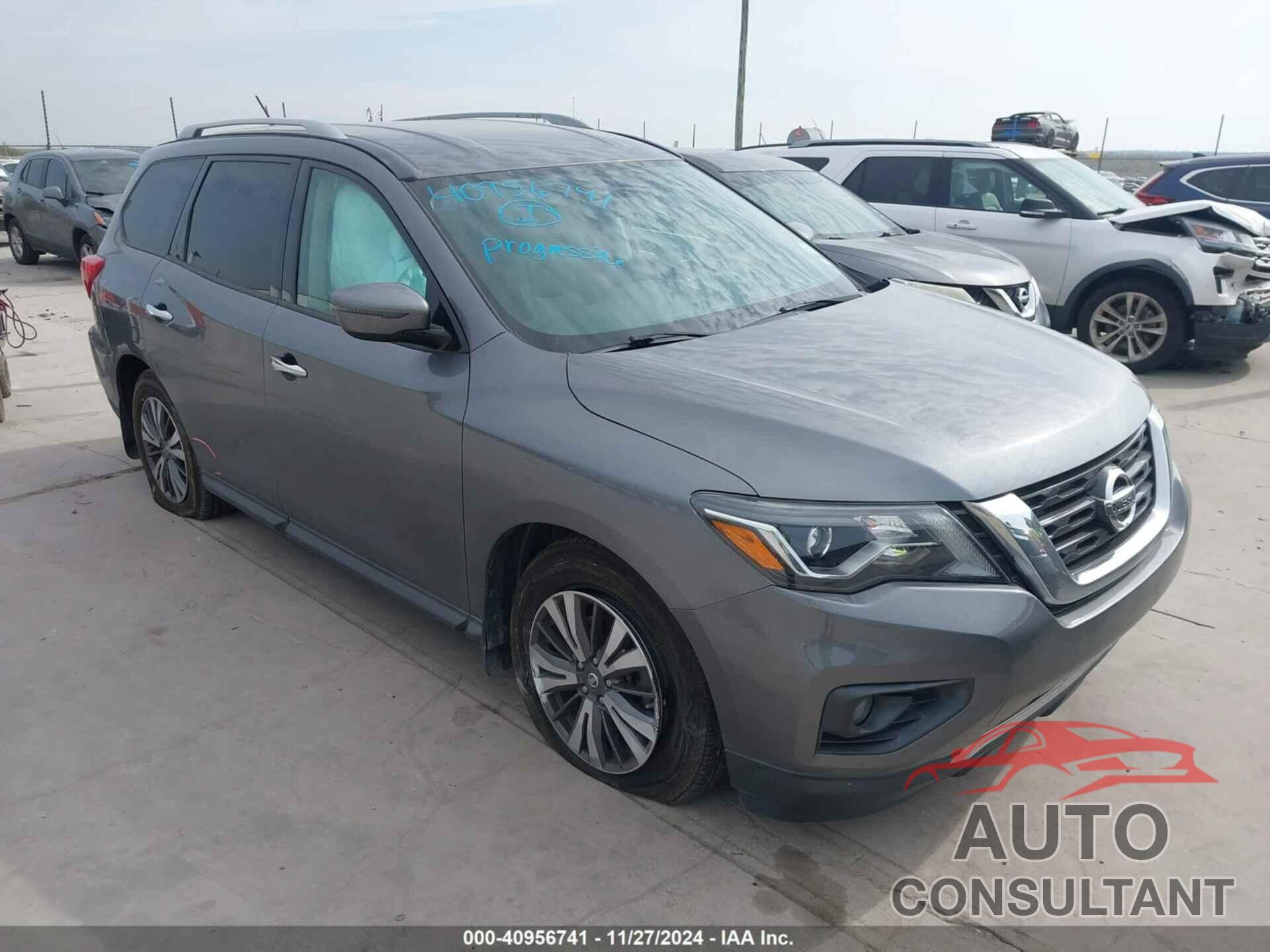NISSAN PATHFINDER 2017 - 5N1DR2MN2HC911333
