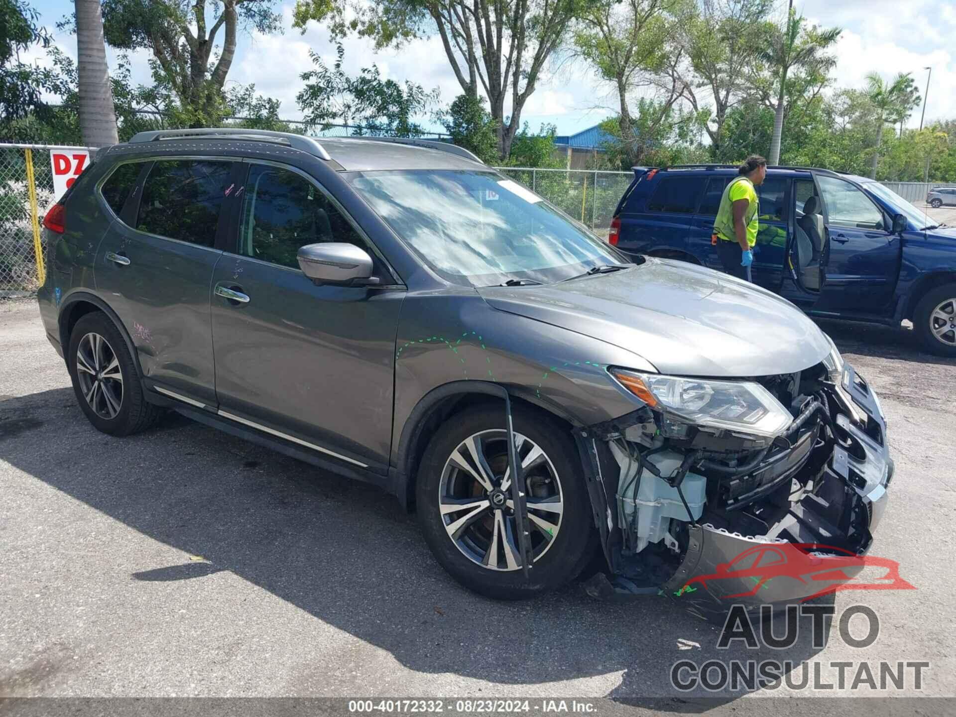 NISSAN ROGUE 2017 - JN8AT2MT4HW132221