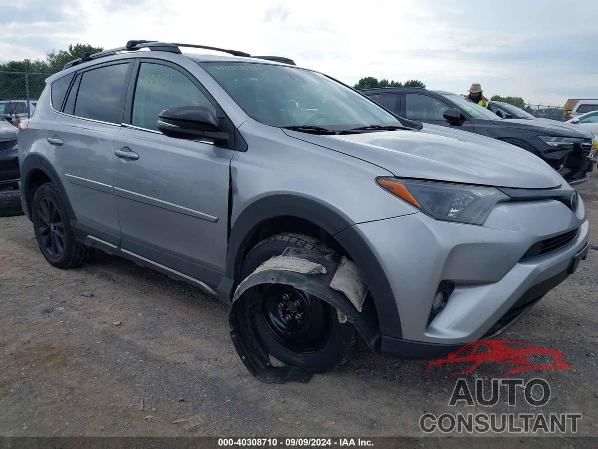 TOYOTA RAV4 2018 - 2T3RFREV2JW797413