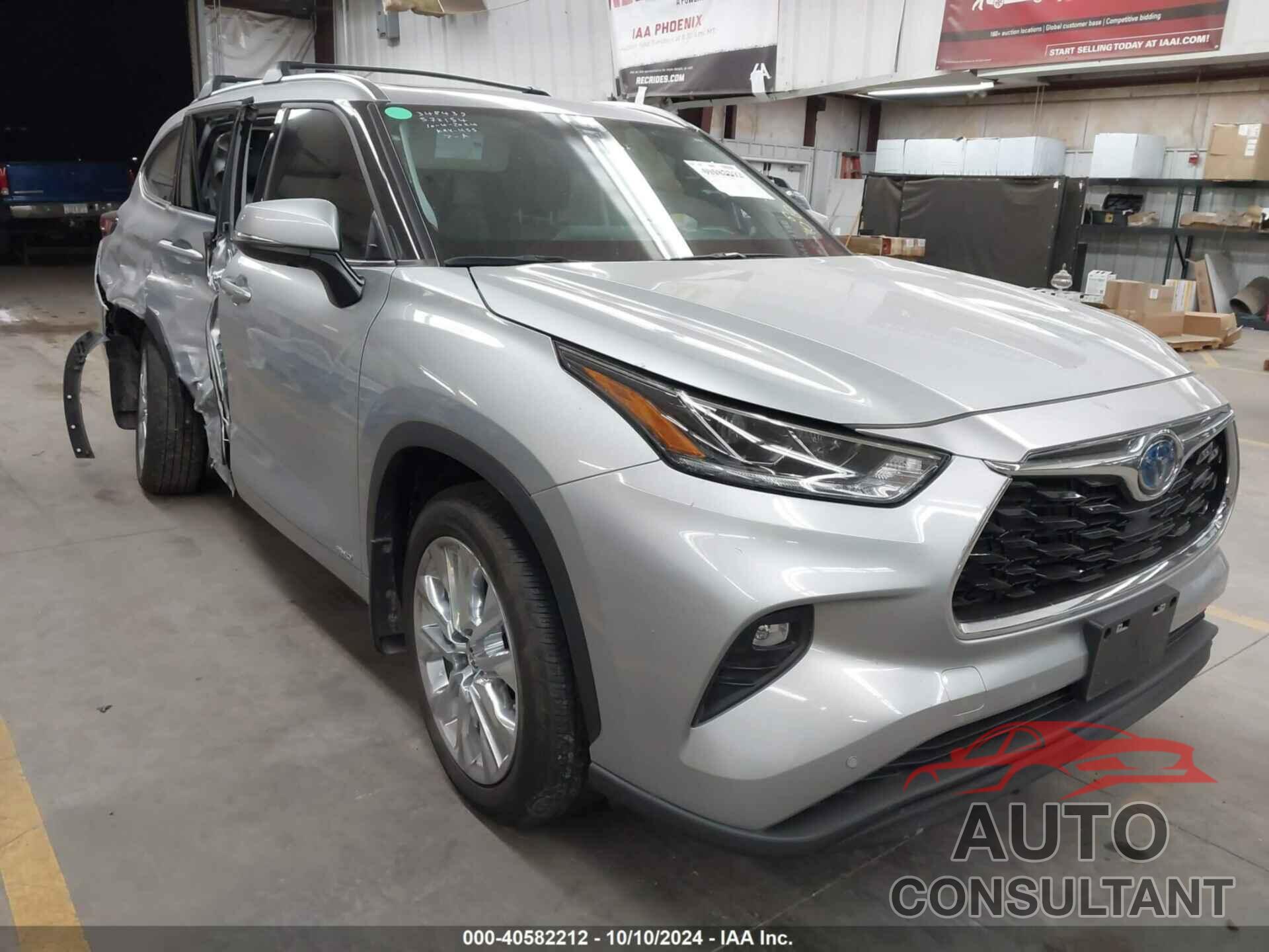 TOYOTA HIGHLANDER 2023 - 5TDXBRCH5PS572154