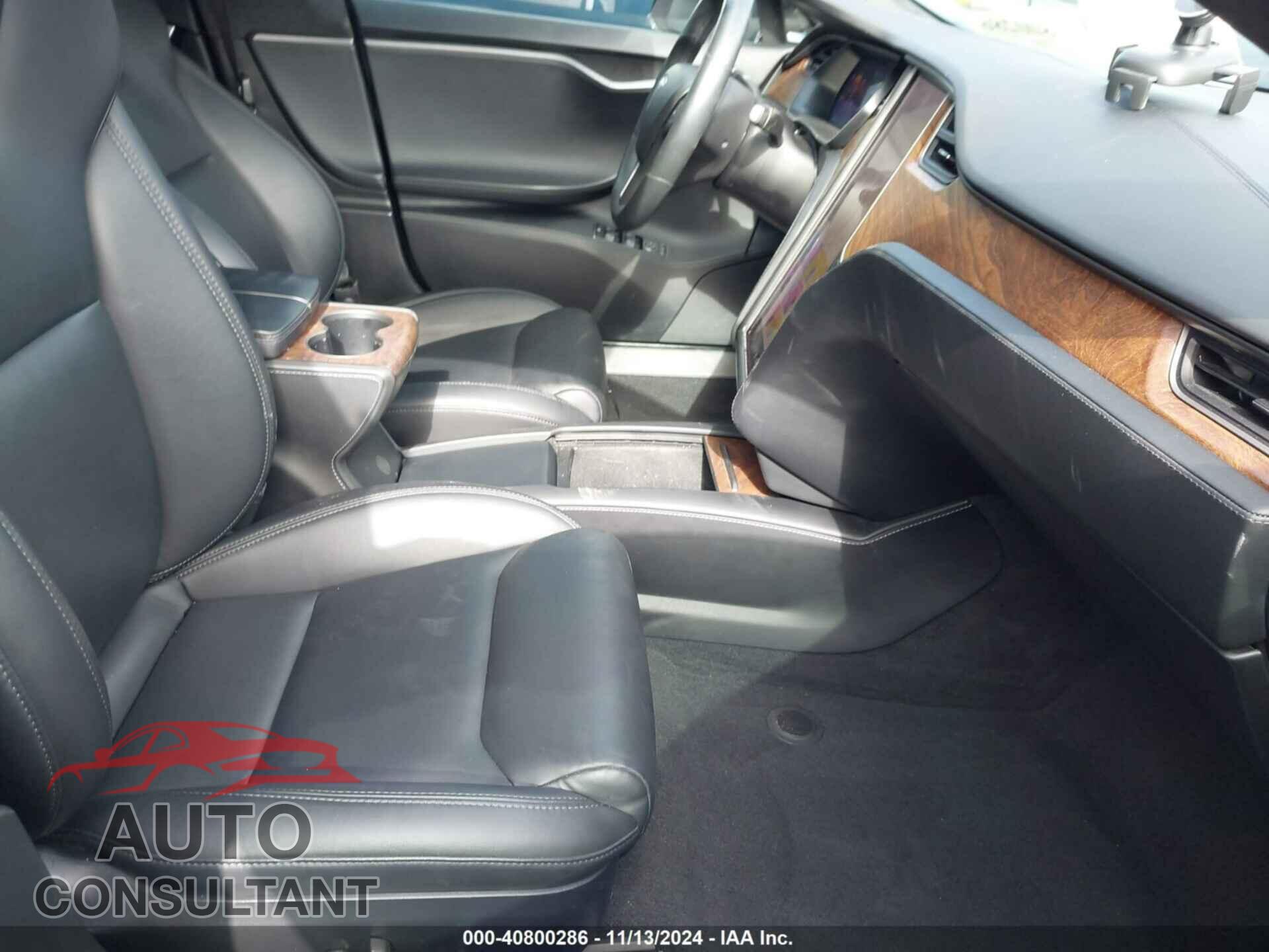 TESLA MODEL S 2020 - 5YJSA1E29LF398658