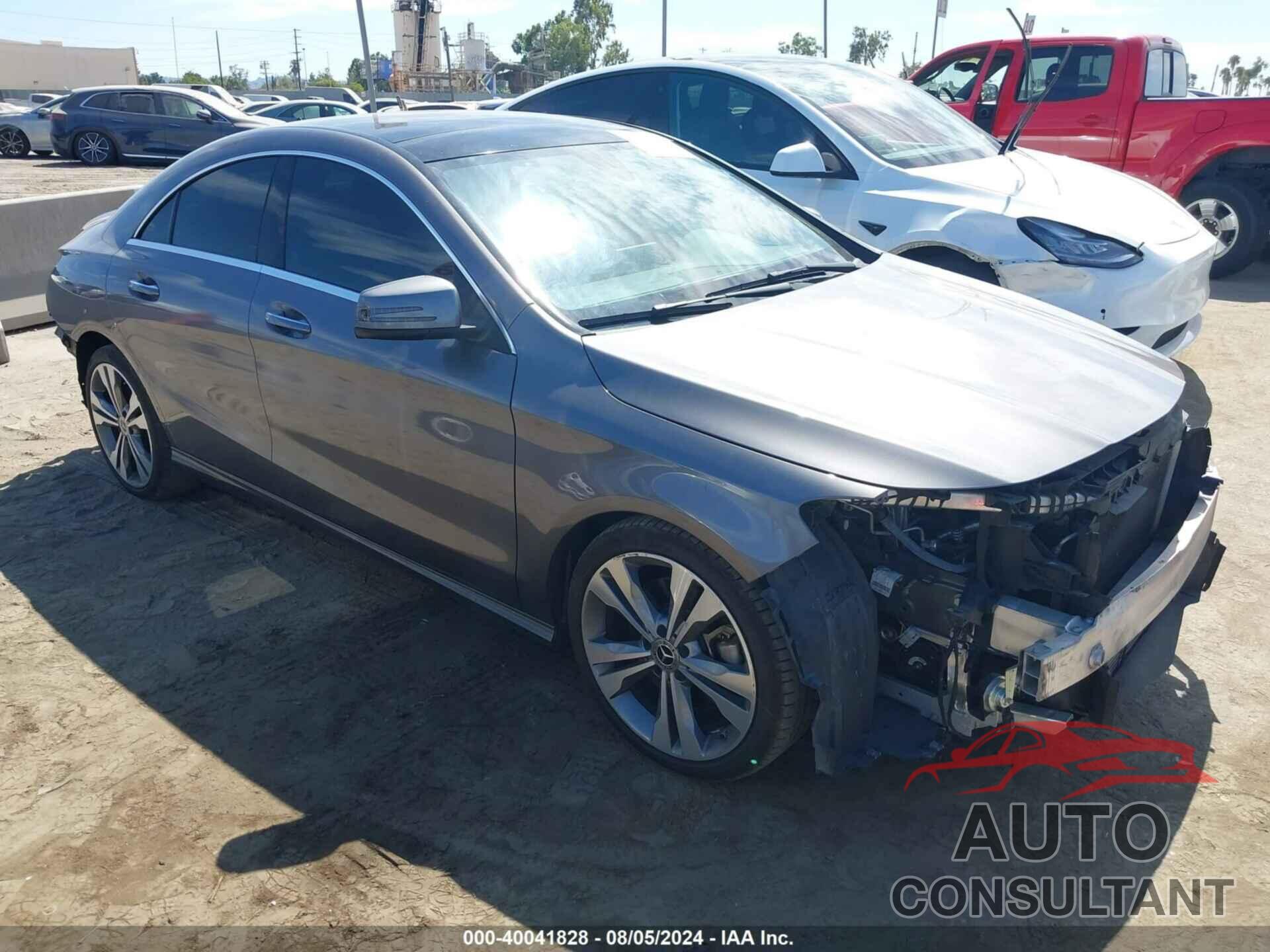 MERCEDES-BENZ CLA 250 2018 - WDDSJ4EB5JN536878