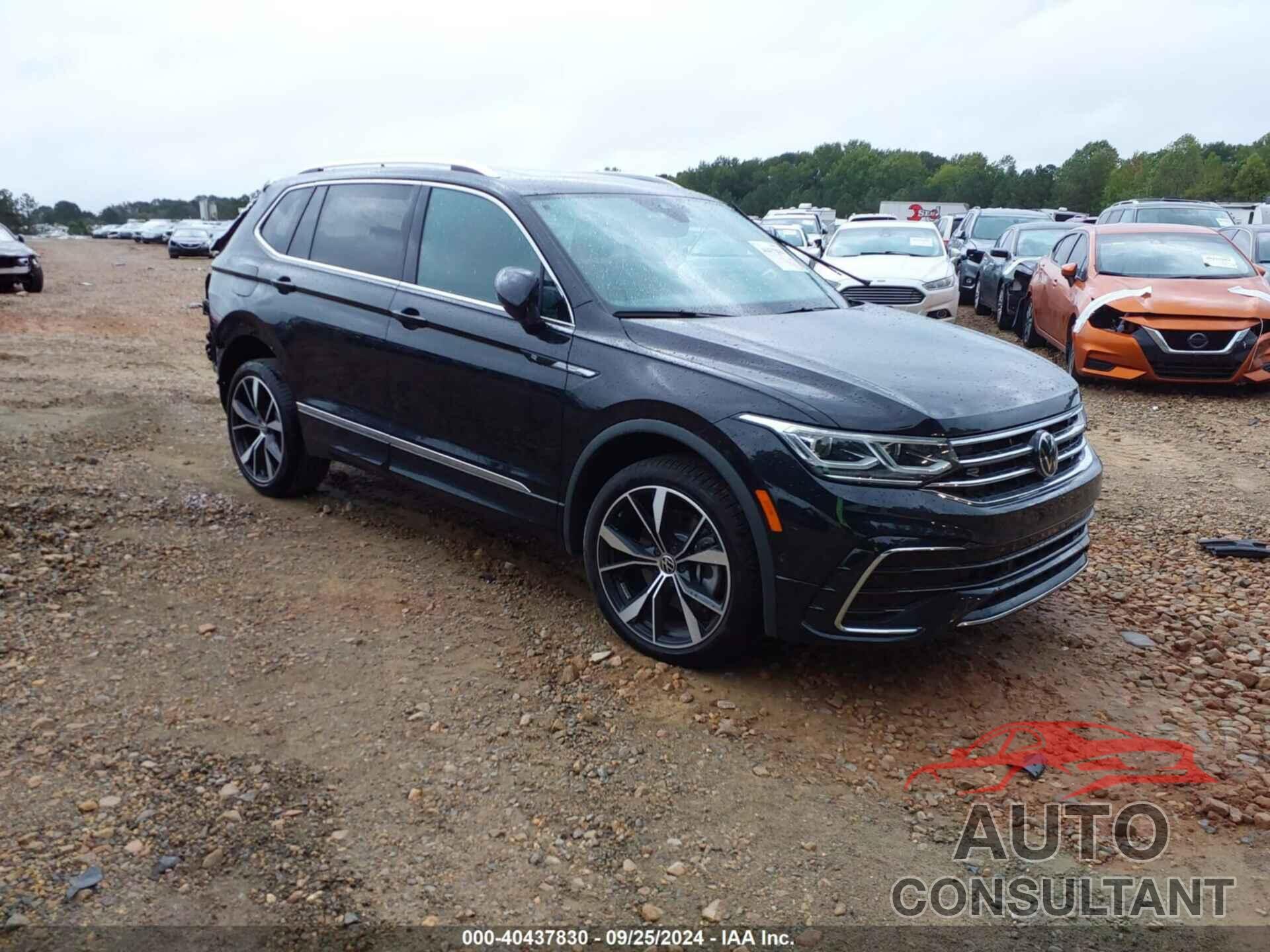 VOLKSWAGEN TIGUAN 2023 - 3VV4B7AX9PM109243