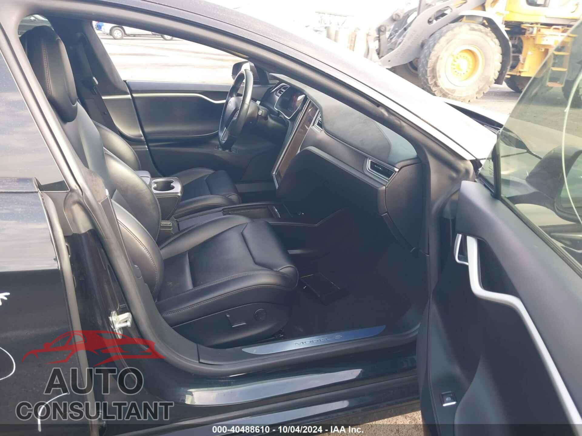 TESLA MODEL S 2017 - 5YJSA1E26HF216034