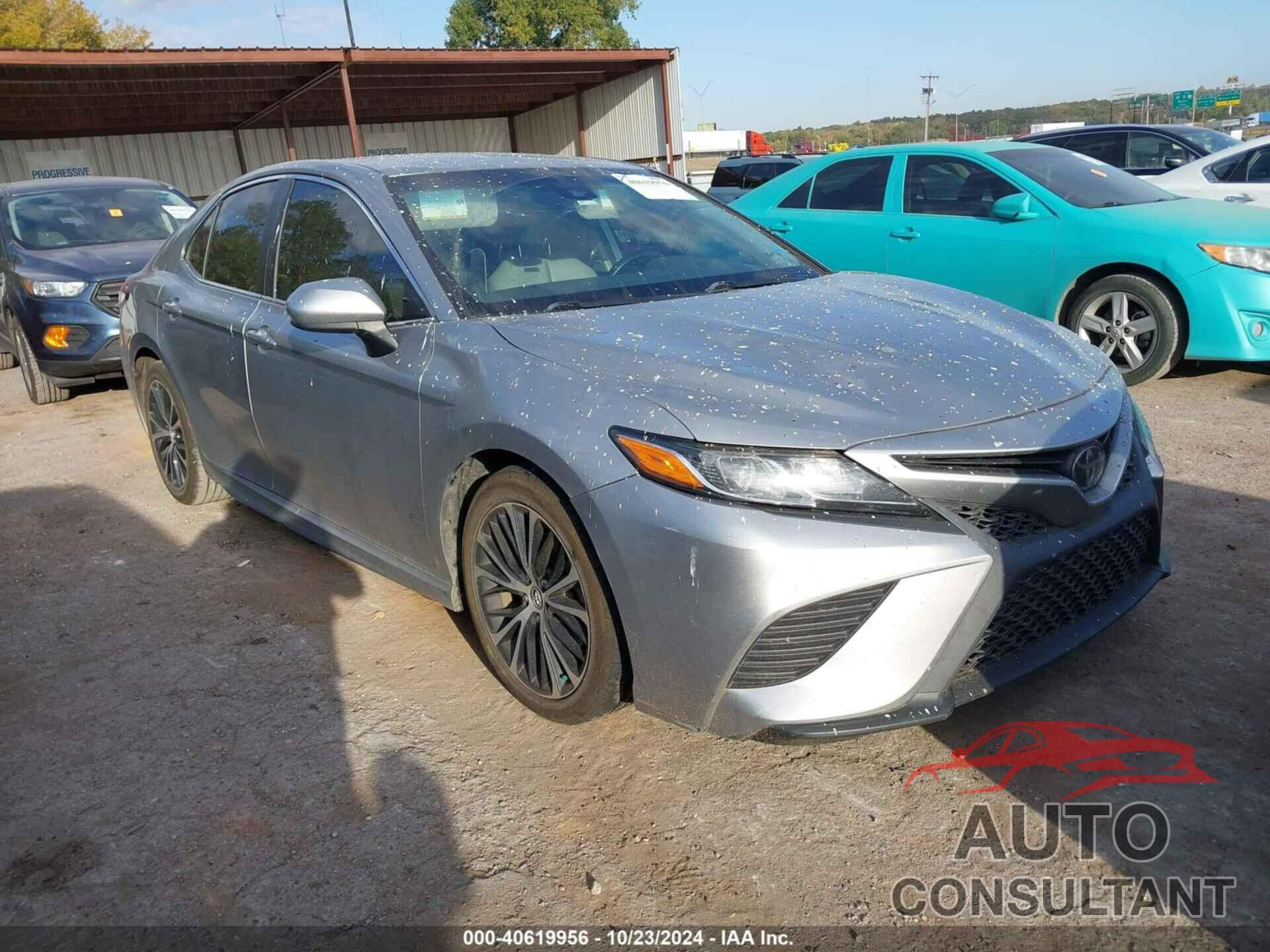 TOYOTA CAMRY 2019 - 4T1B11HK2KU735751