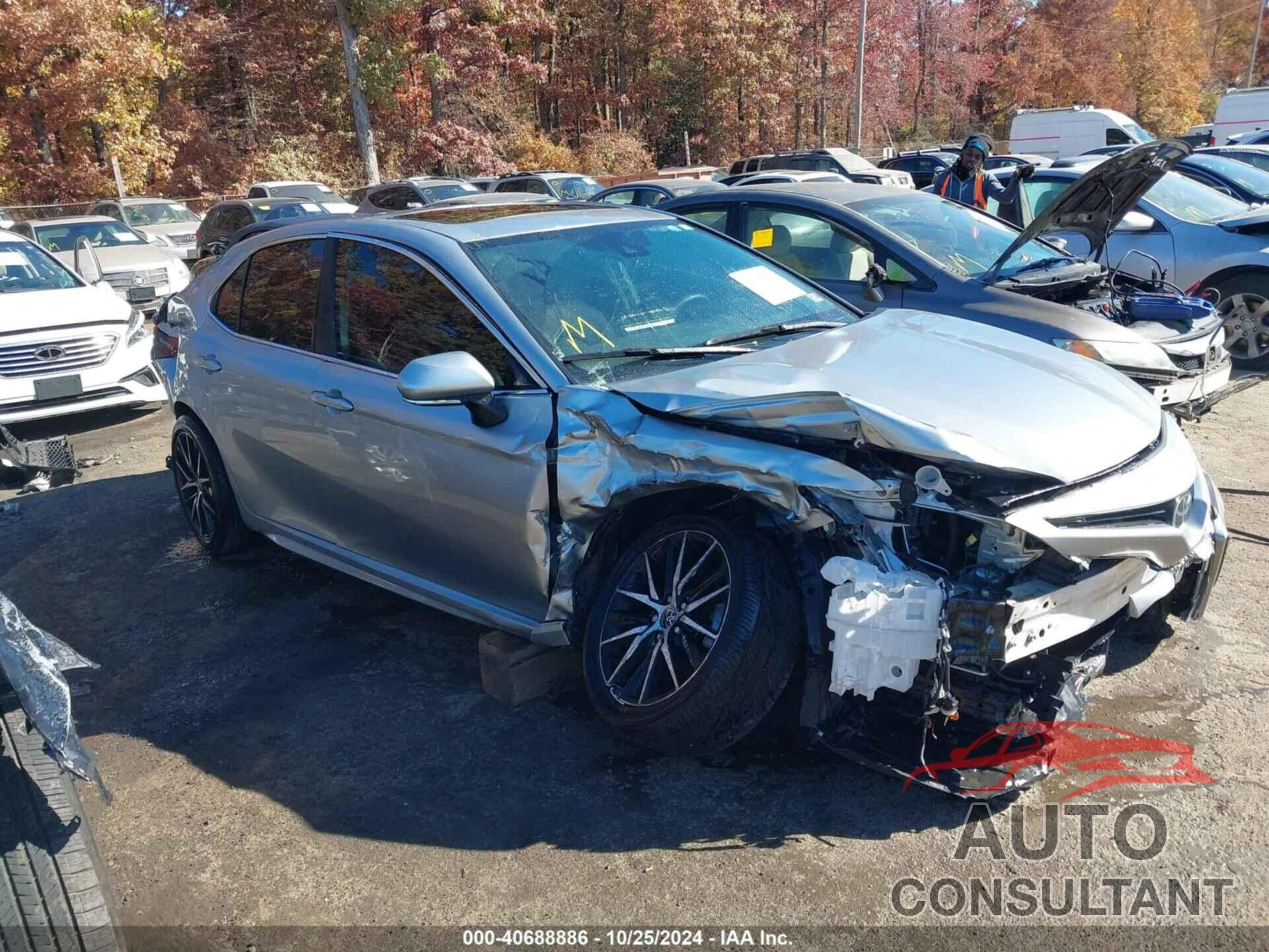 TOYOTA CAMRY 2023 - 4T1G11AK3PU753943