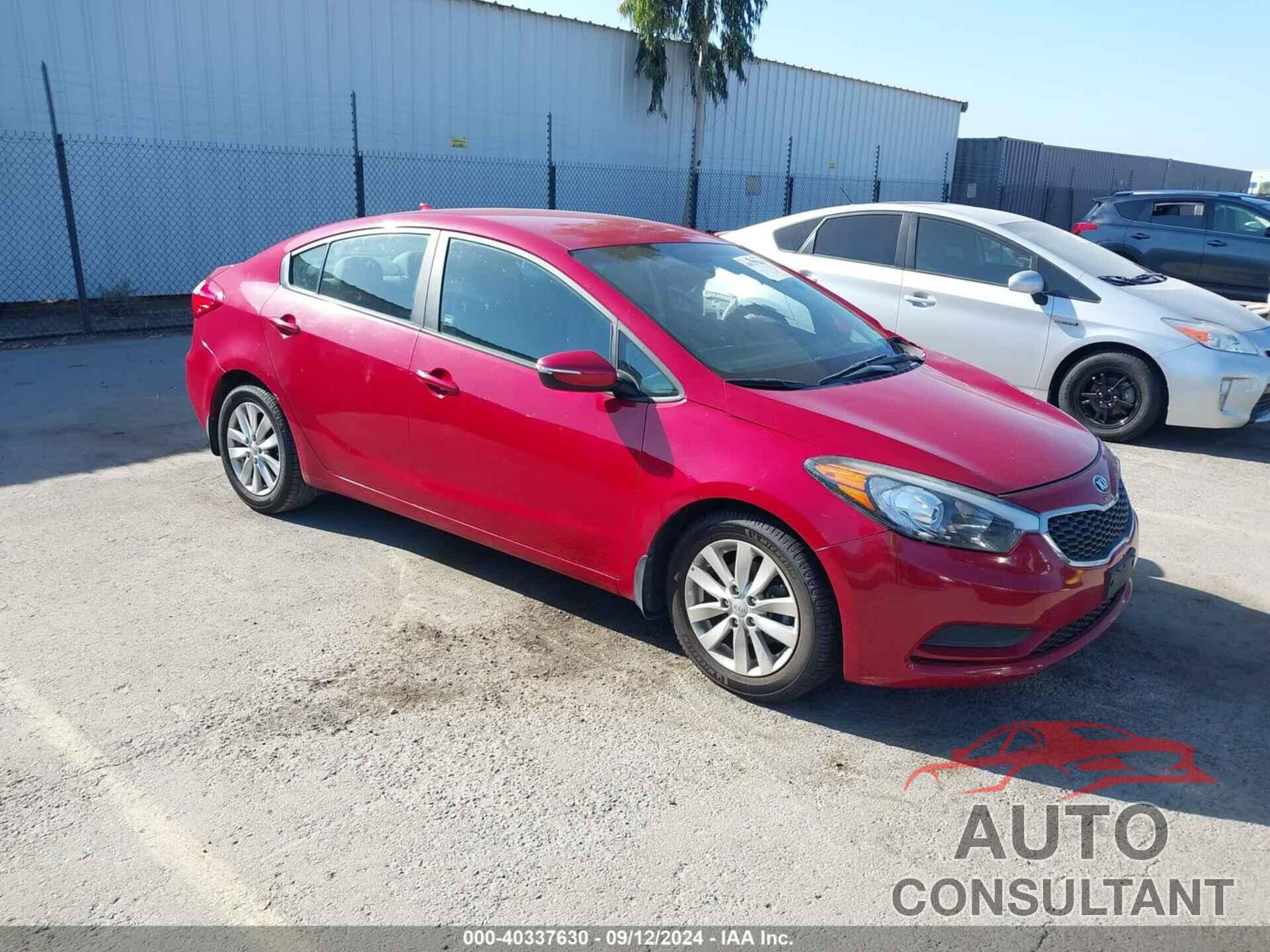 KIA FORTE 2016 - KNAFX4A69G5522846