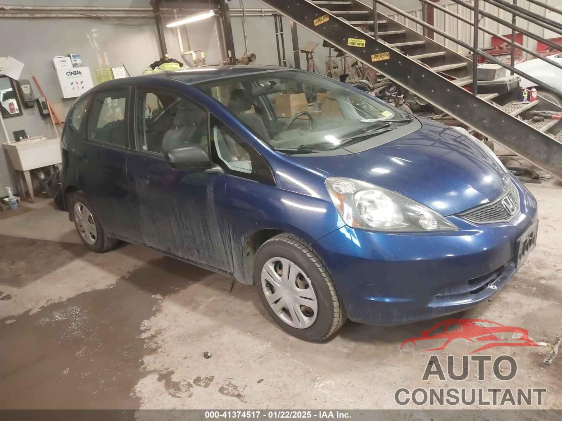 HONDA FIT 2011 - JHMGE8G38BC019944