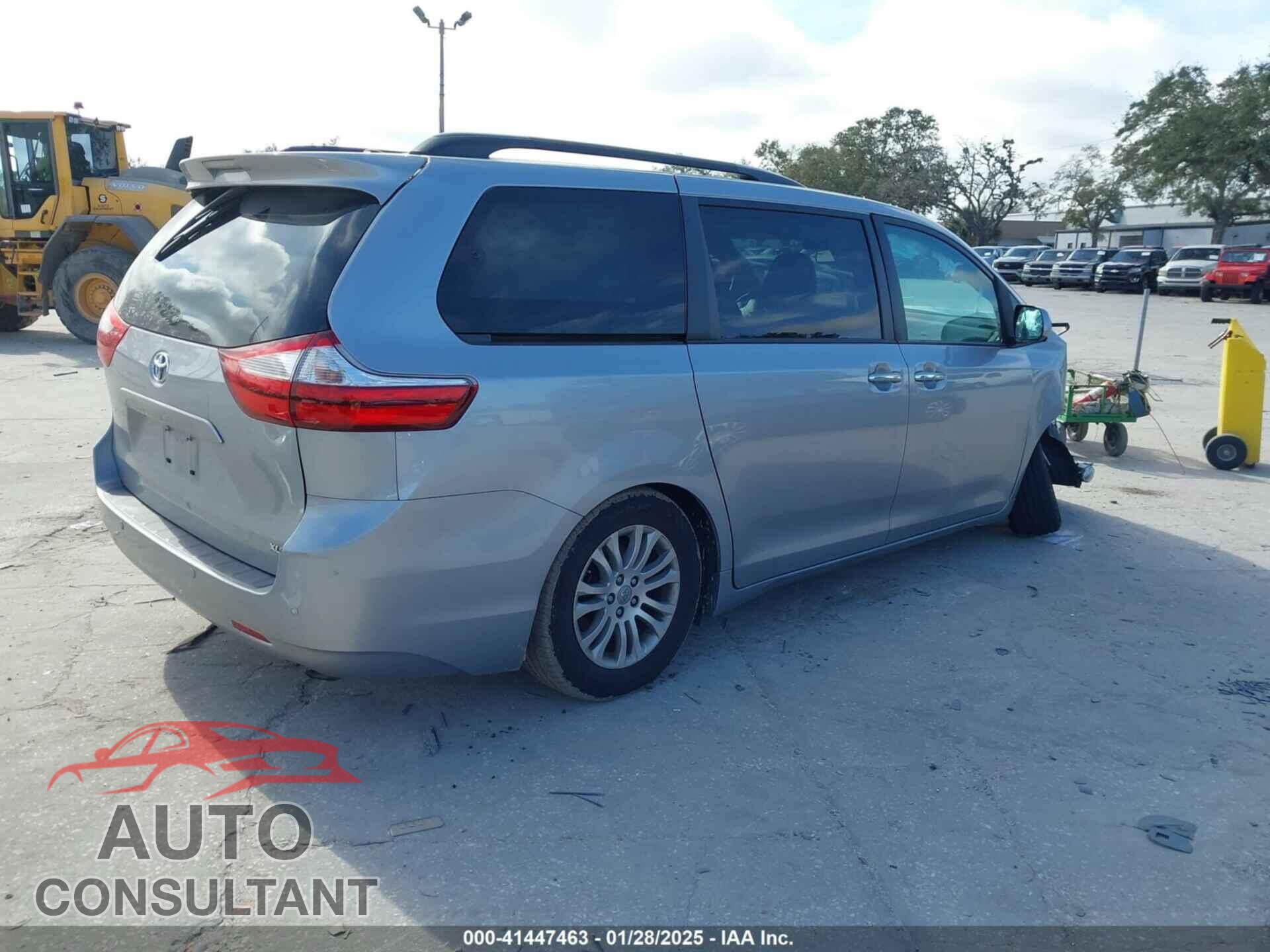 TOYOTA SIENNA 2017 - 5TDYZ3DC0HS782811
