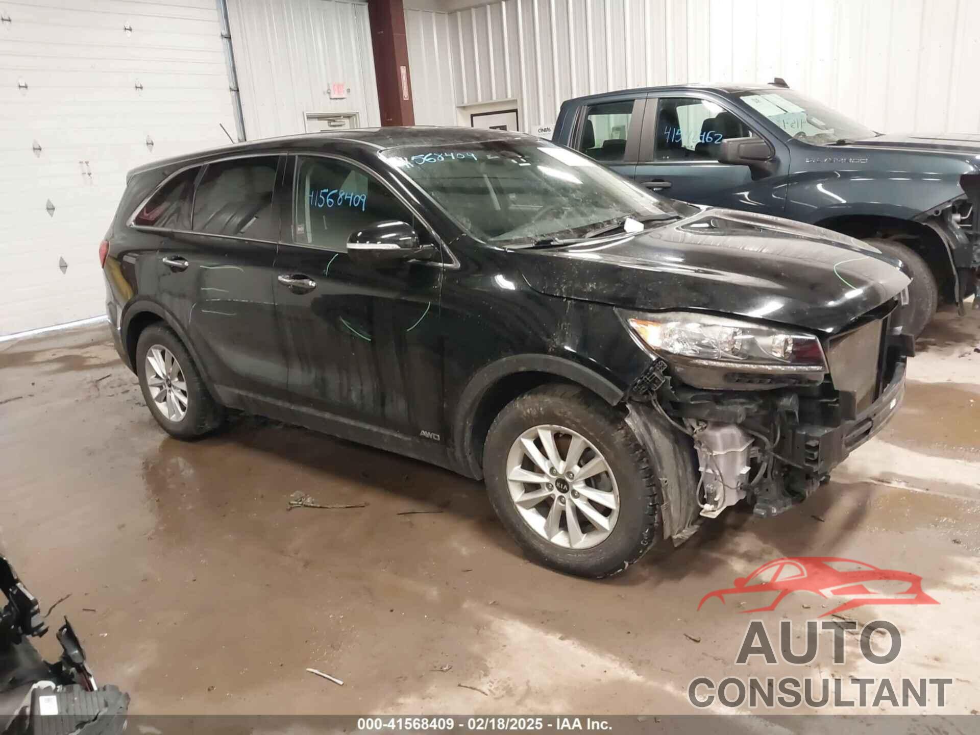 KIA SORENTO 2019 - 5XYPGDA58KG441545