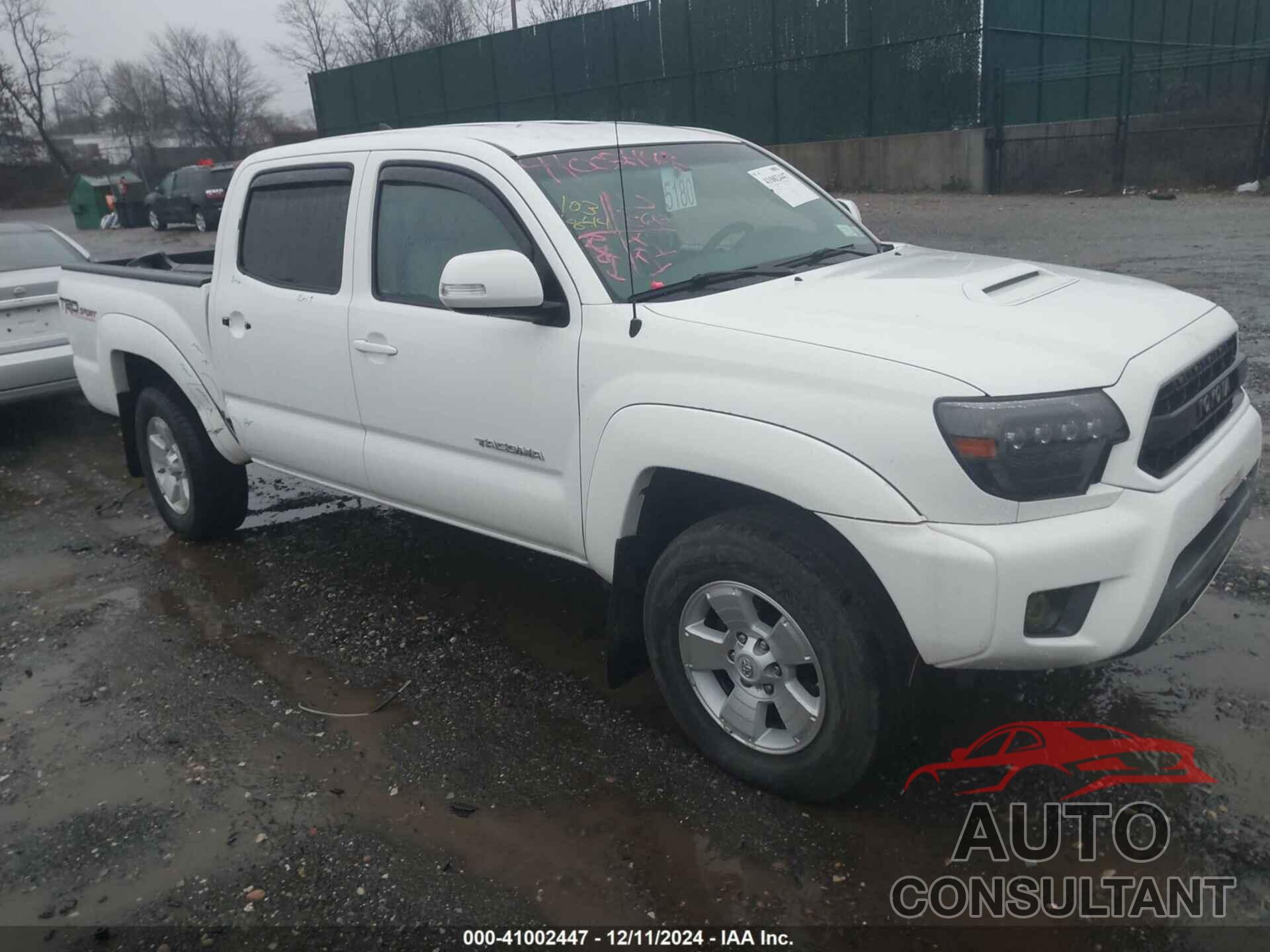 TOYOTA TACOMA 2015 - 3TMLU4EN3FM201586