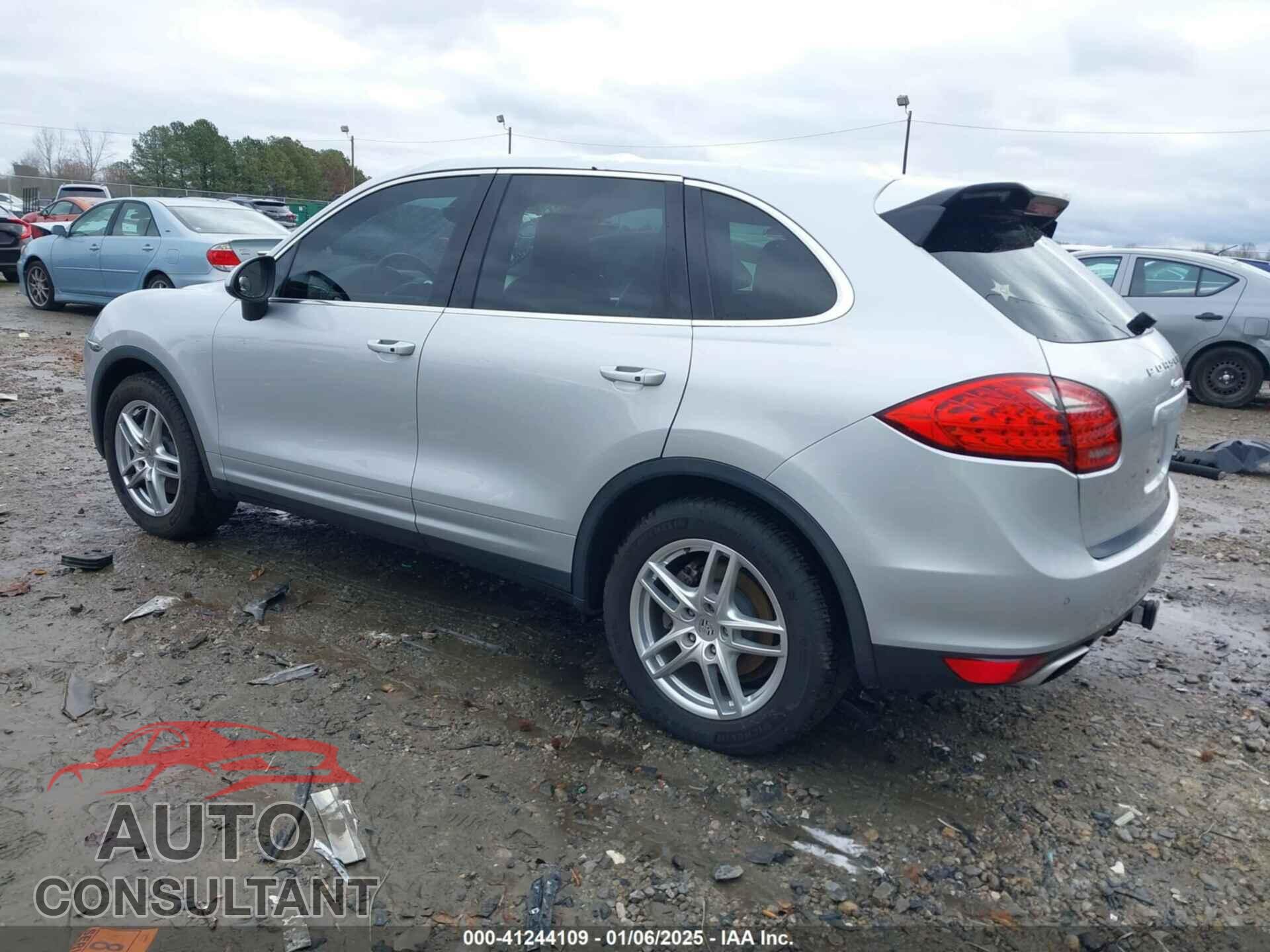 PORSCHE CAYENNE 2012 - WP1AA2A26CLA02401