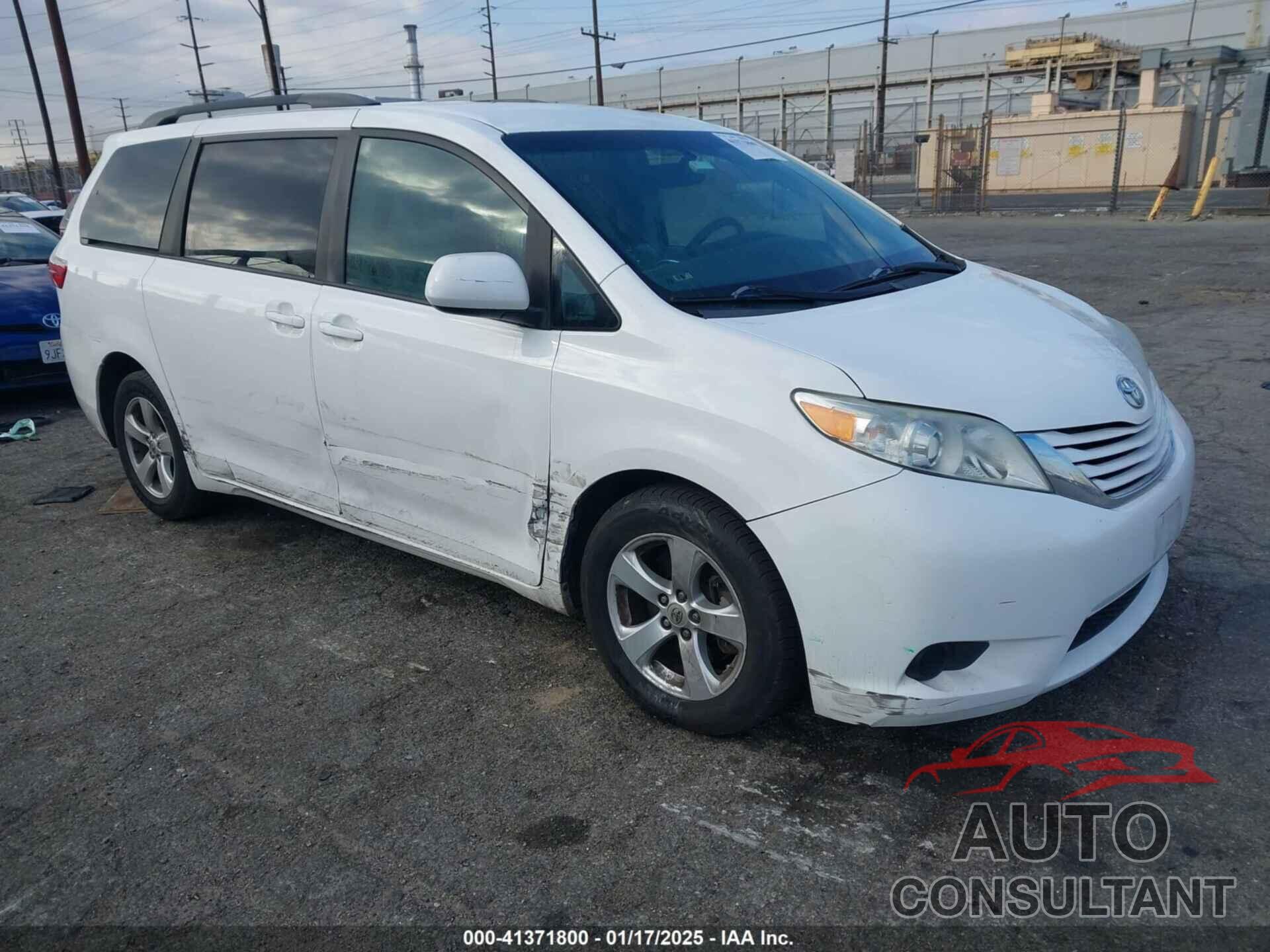 TOYOTA SIENNA 2016 - 5TDKK3DC8GS738774