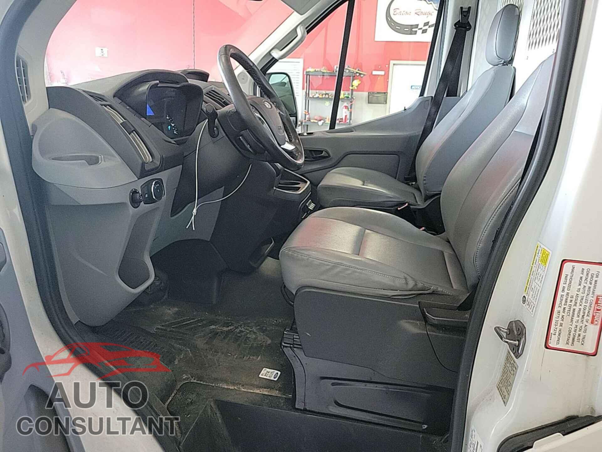 FORD TRANSIT 2017 - 1FTBW2CM5HKA35277