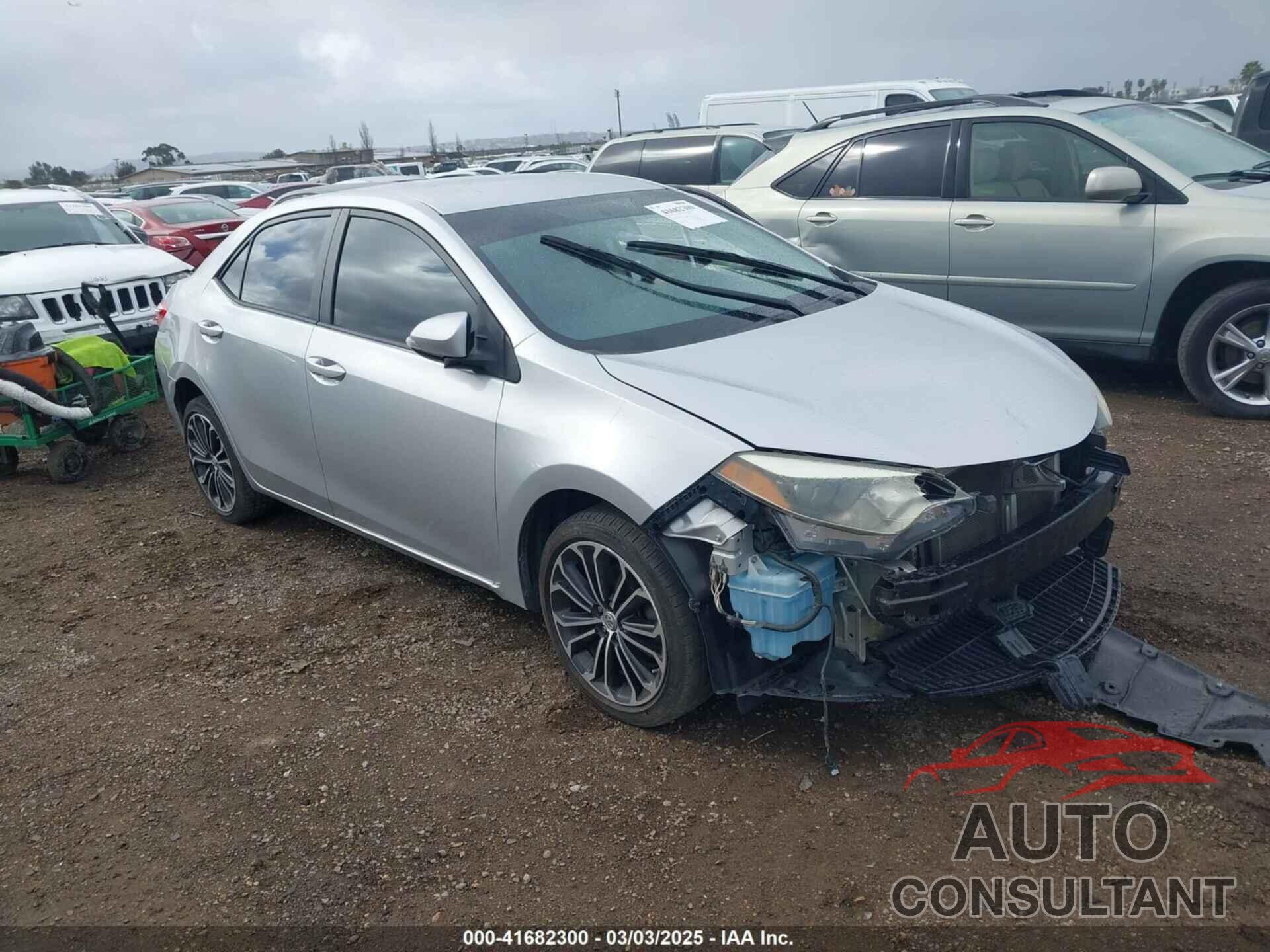 TOYOTA COROLLA 2015 - 5YFBURHE2FP222572