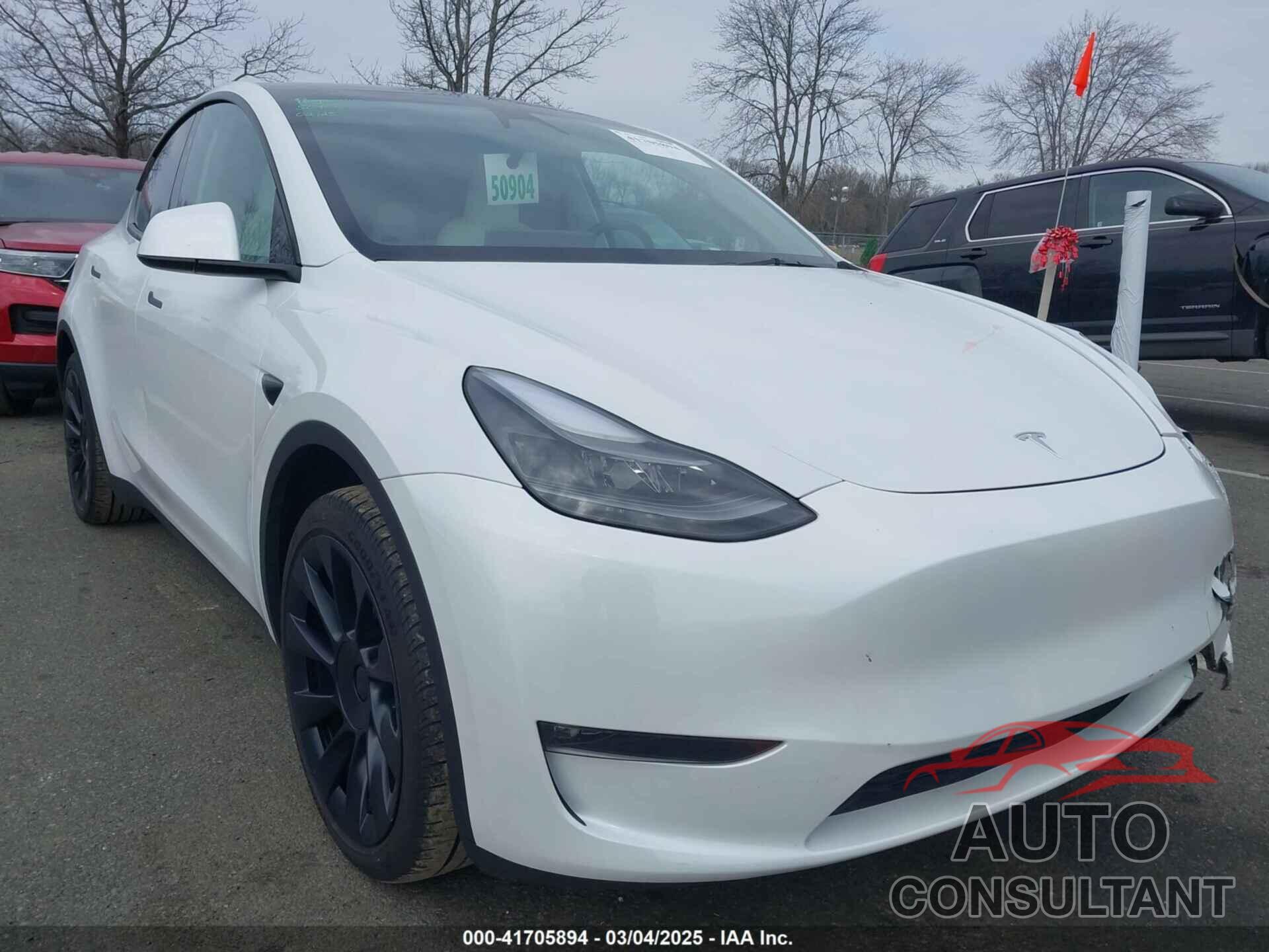 TESLA MODEL Y 2023 - 7SAYGDEE8PF877845