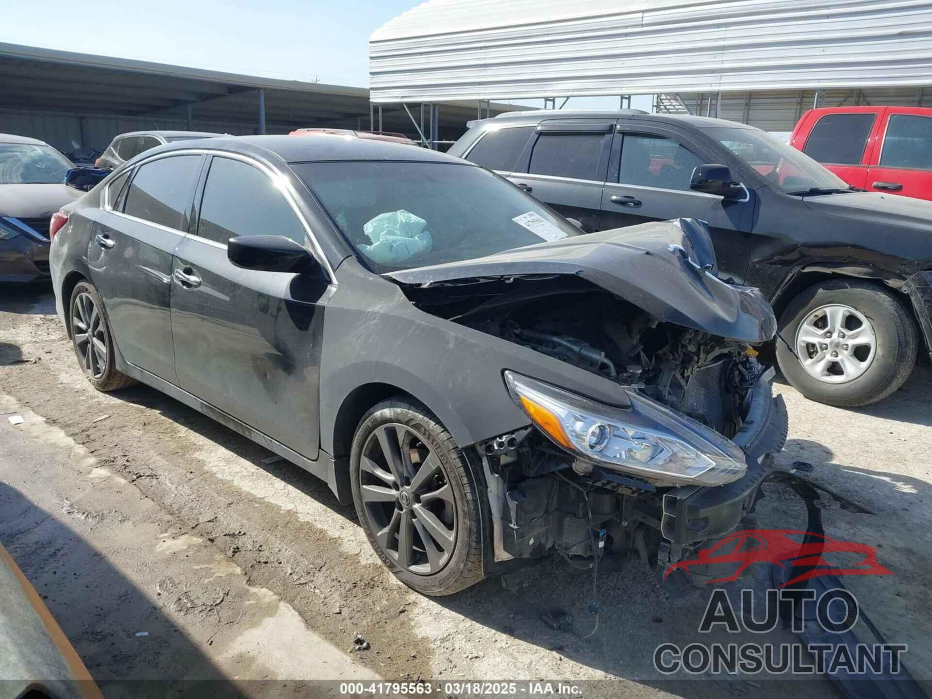 NISSAN ALTIMA 2018 - 1N4AL3AP4JC284490