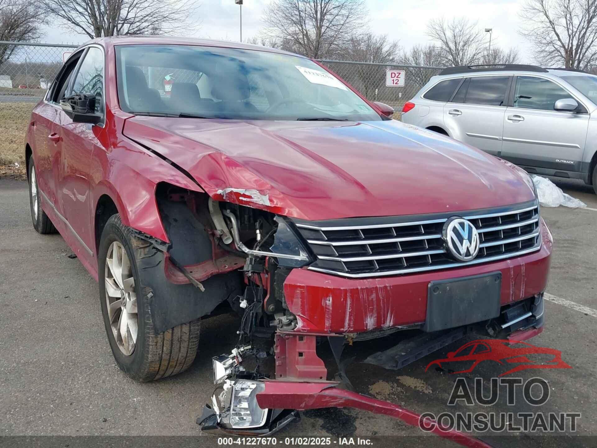 VOLKSWAGEN PASSAT 2016 - 1VWAT7A38GC011797