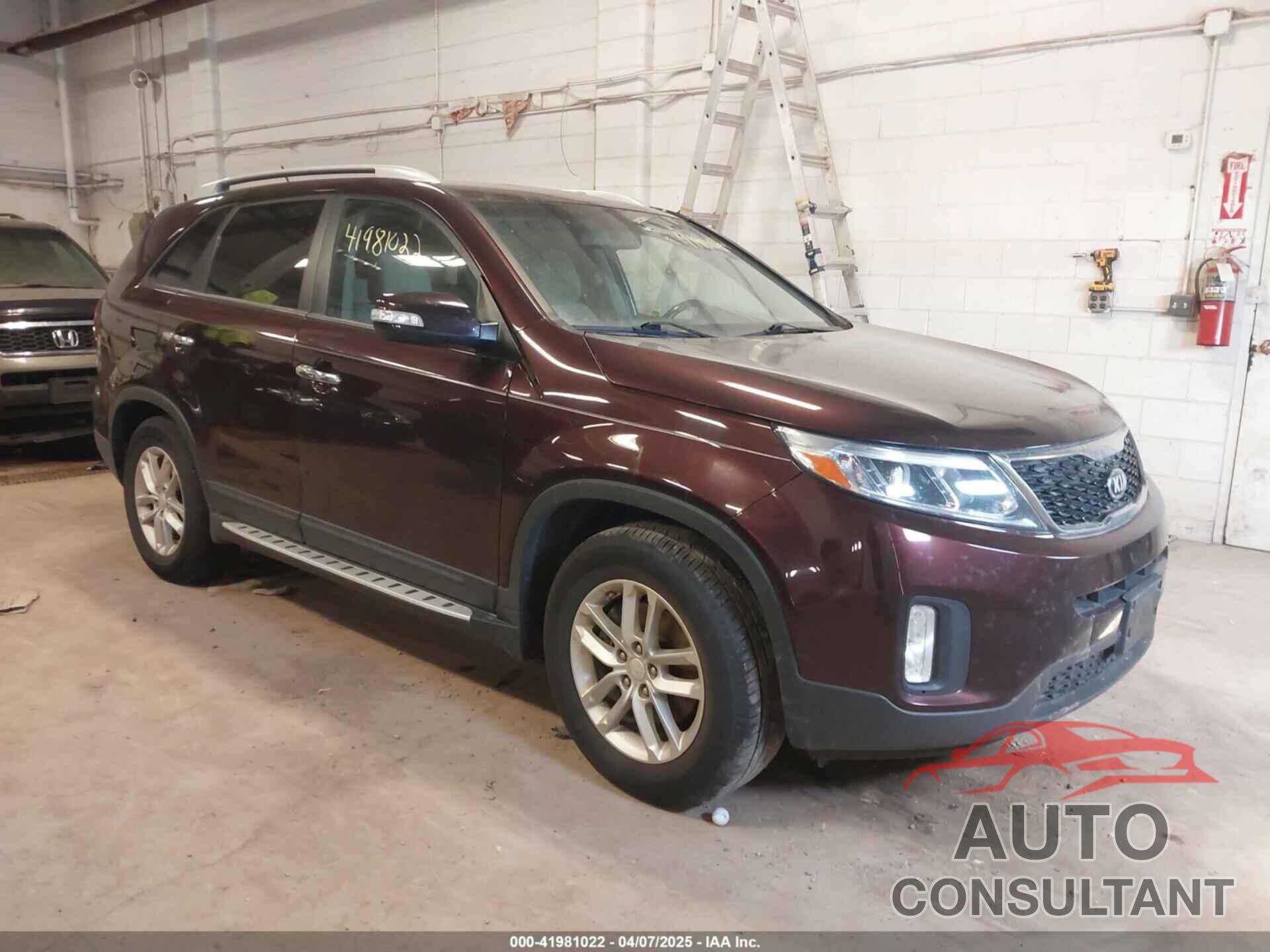KIA SORENTO 2014 - 5XYKT4A7XEG462778
