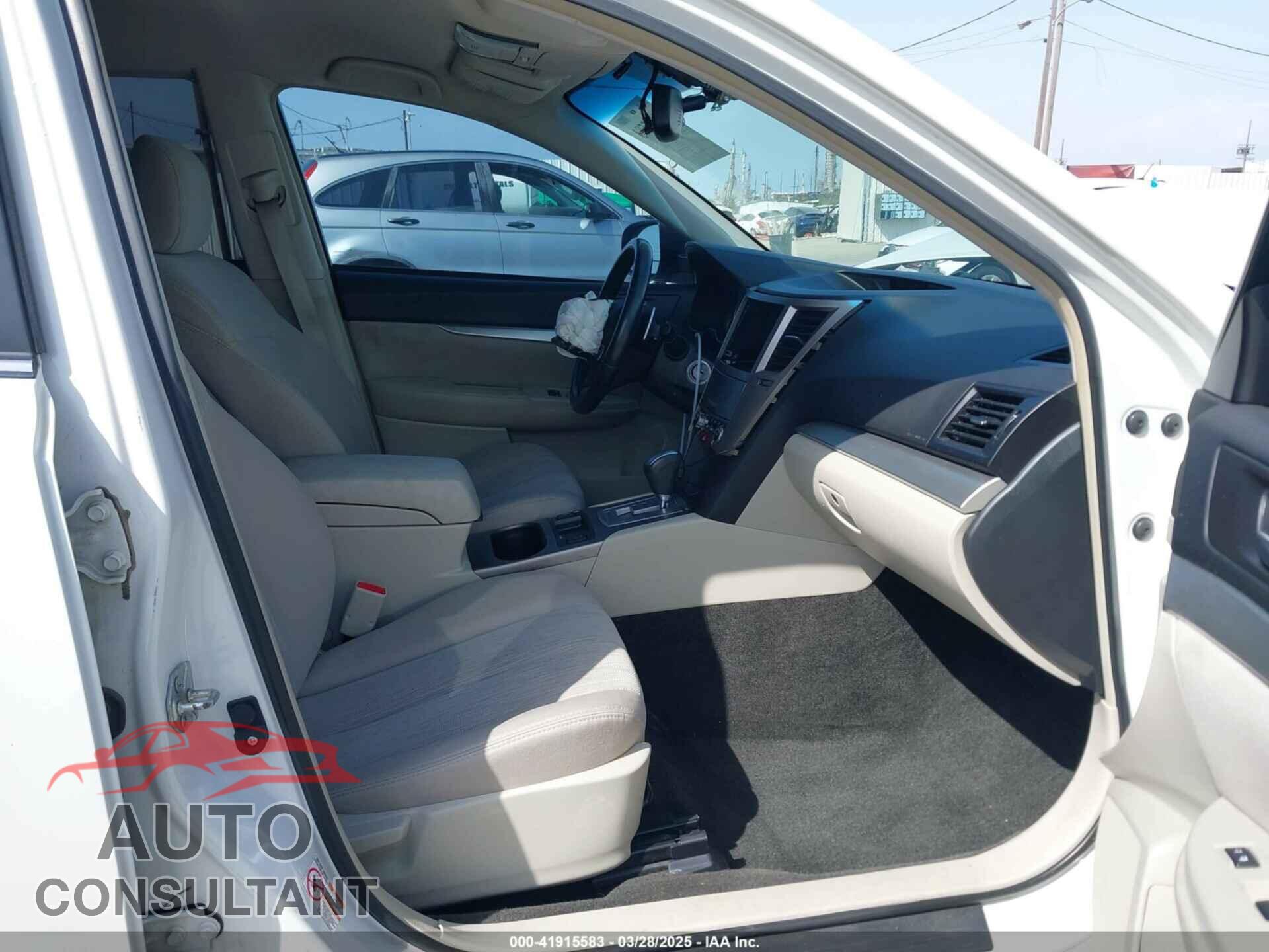 SUBARU OUTBACK 2013 - 4S4BRBCC2D3202709