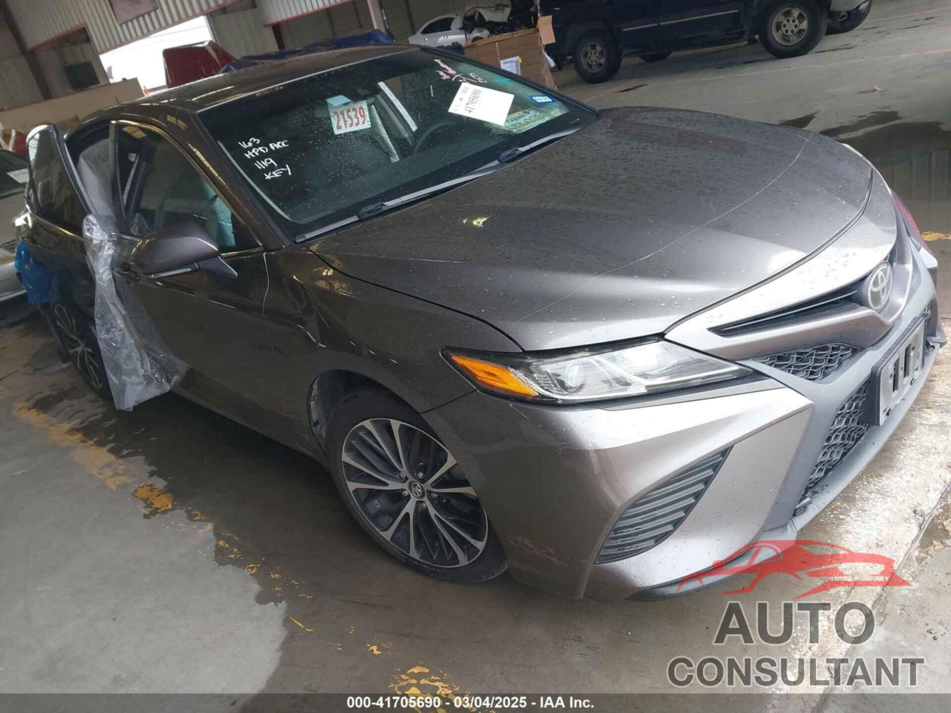 TOYOTA CAMRY 2020 - 4T1M11AK0LU911720