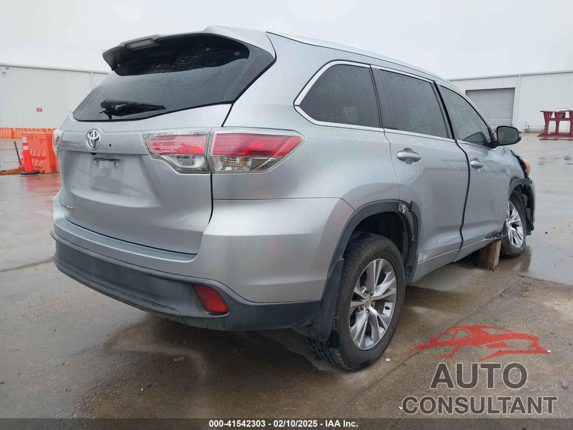 TOYOTA HIGHLANDER 2015 - 5TDKKRFH9FS076259