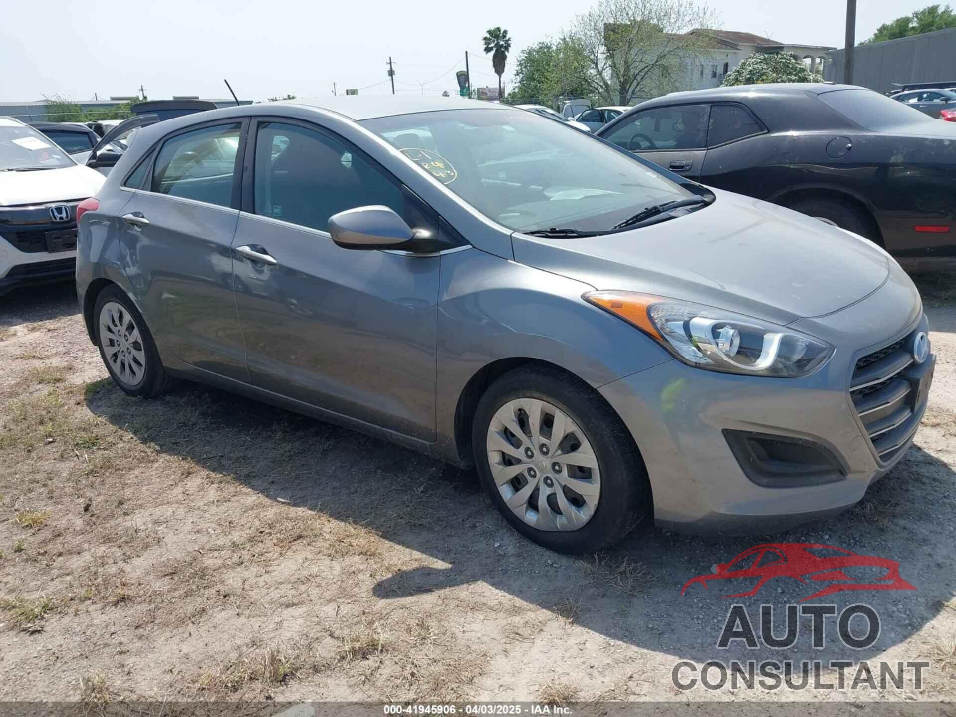 HYUNDAI ELANTRA GT 2017 - KMHD35LH9HU379930