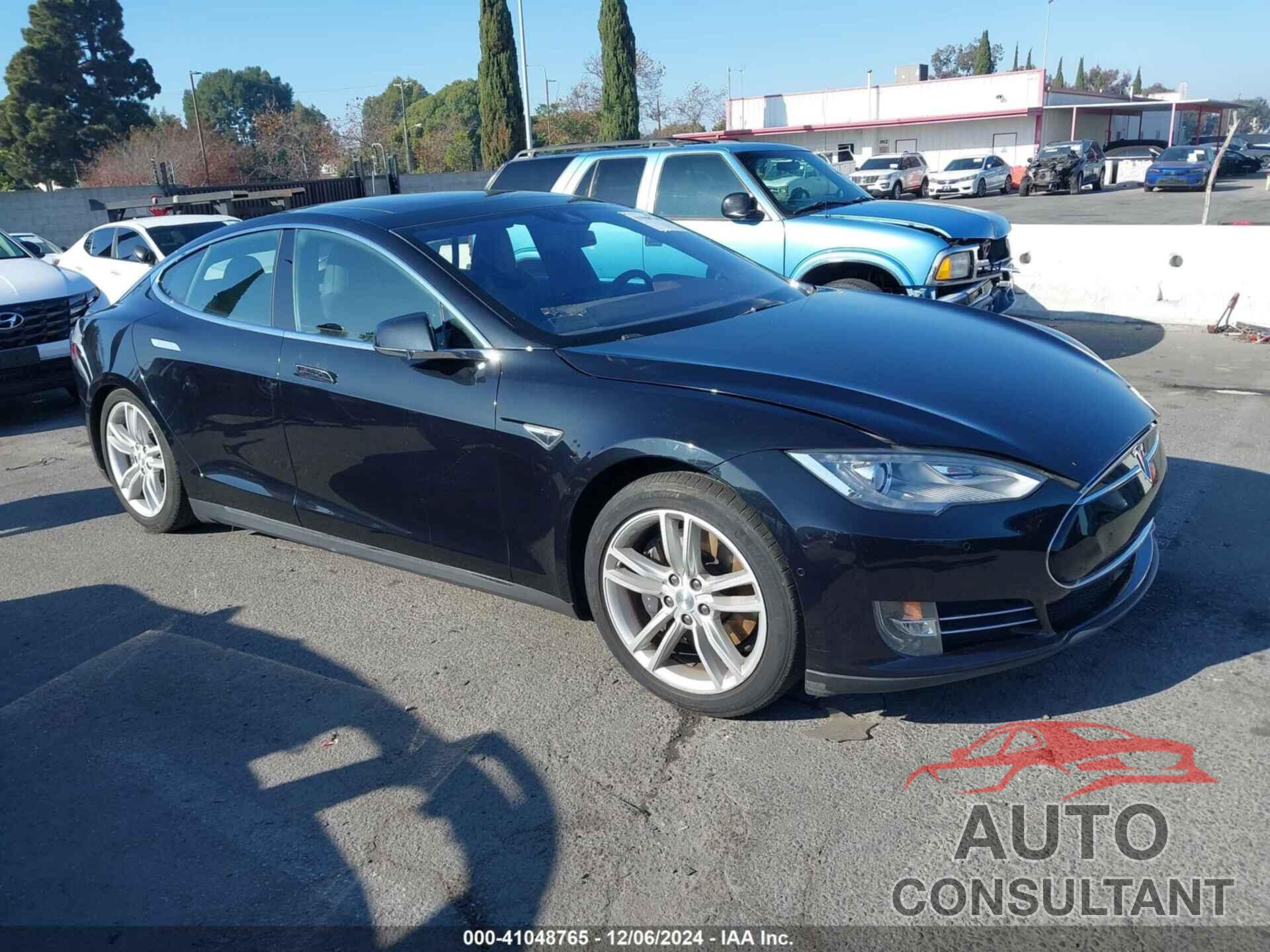 TESLA MODEL S 2015 - 5YJSA4H22FF094055