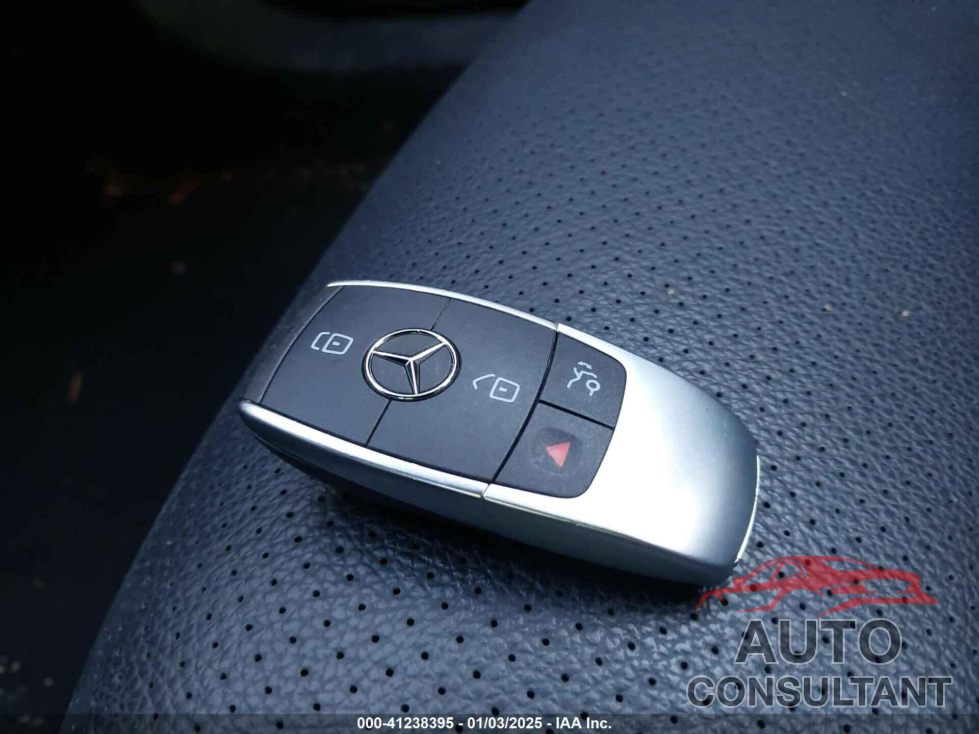 MERCEDES-BENZ C 300 2019 - 55SWF8EB2KU296000
