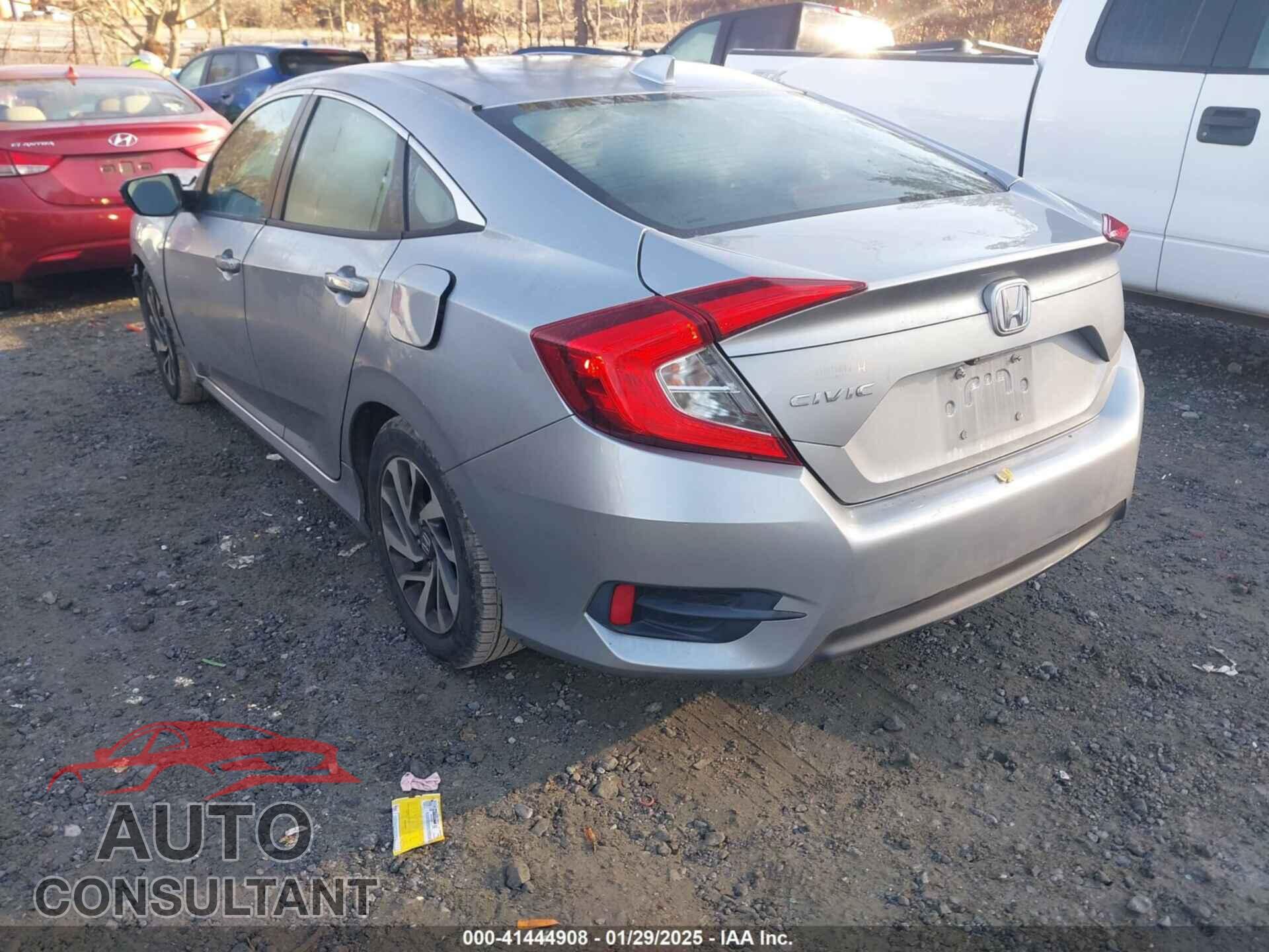 HONDA CIVIC 2017 - 19XFC2F74HE082111