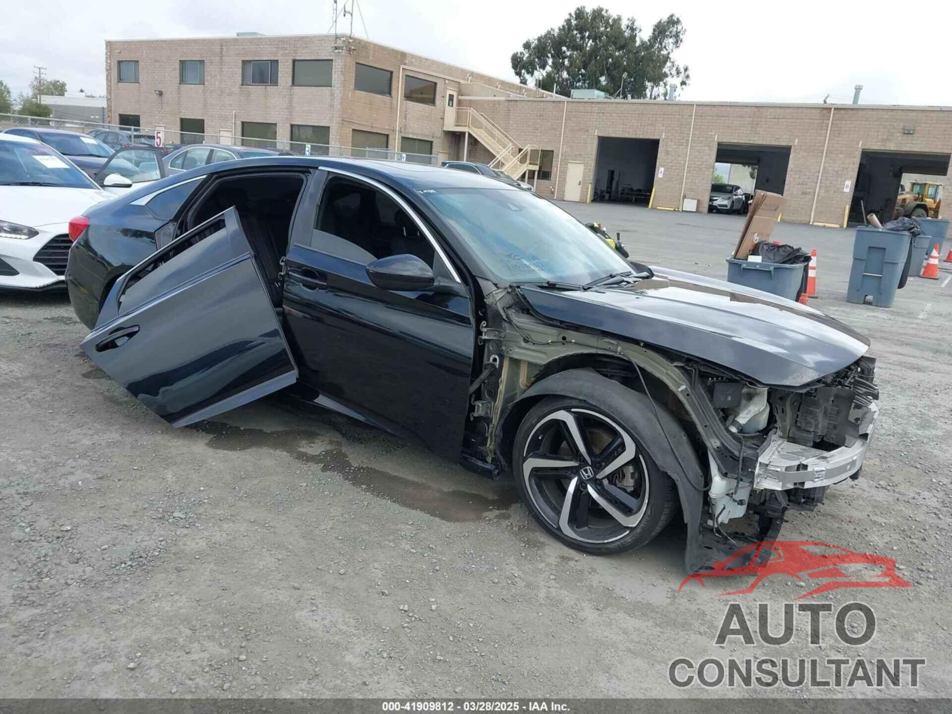 HONDA ACCORD 2019 - 1HGCV2F34KA026403