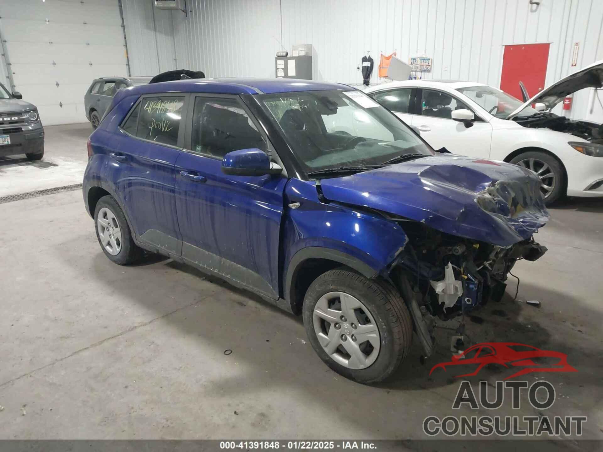 HYUNDAI VENUE 2020 - KMHRB8A32LU027248