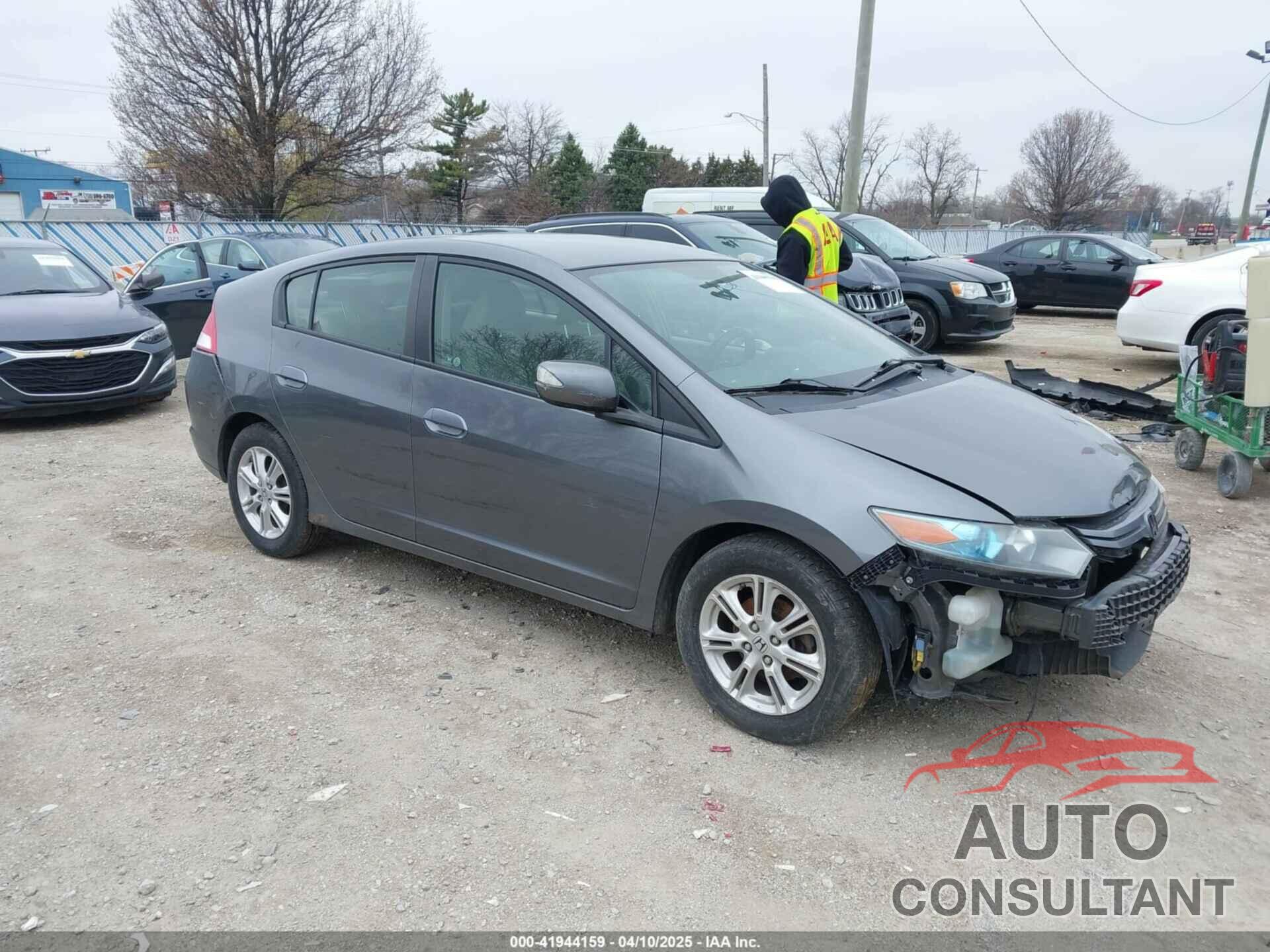 HONDA INSIGHT 2010 - JHMZE2H72AS037108