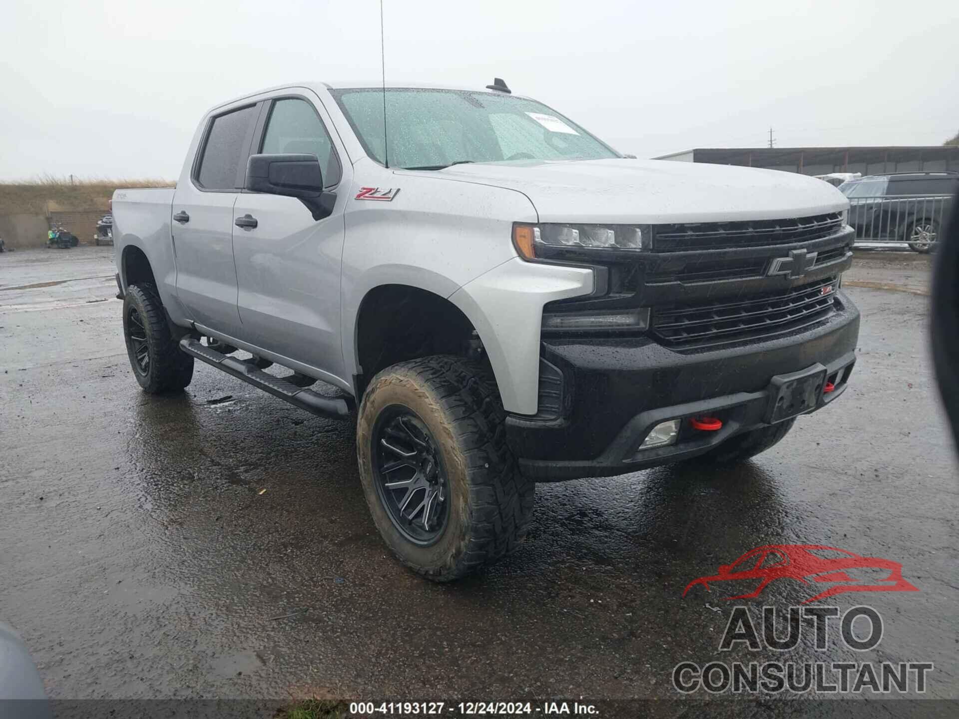 CHEVROLET SILVERADO 1500 2020 - 1GCPYFED4LZ308097