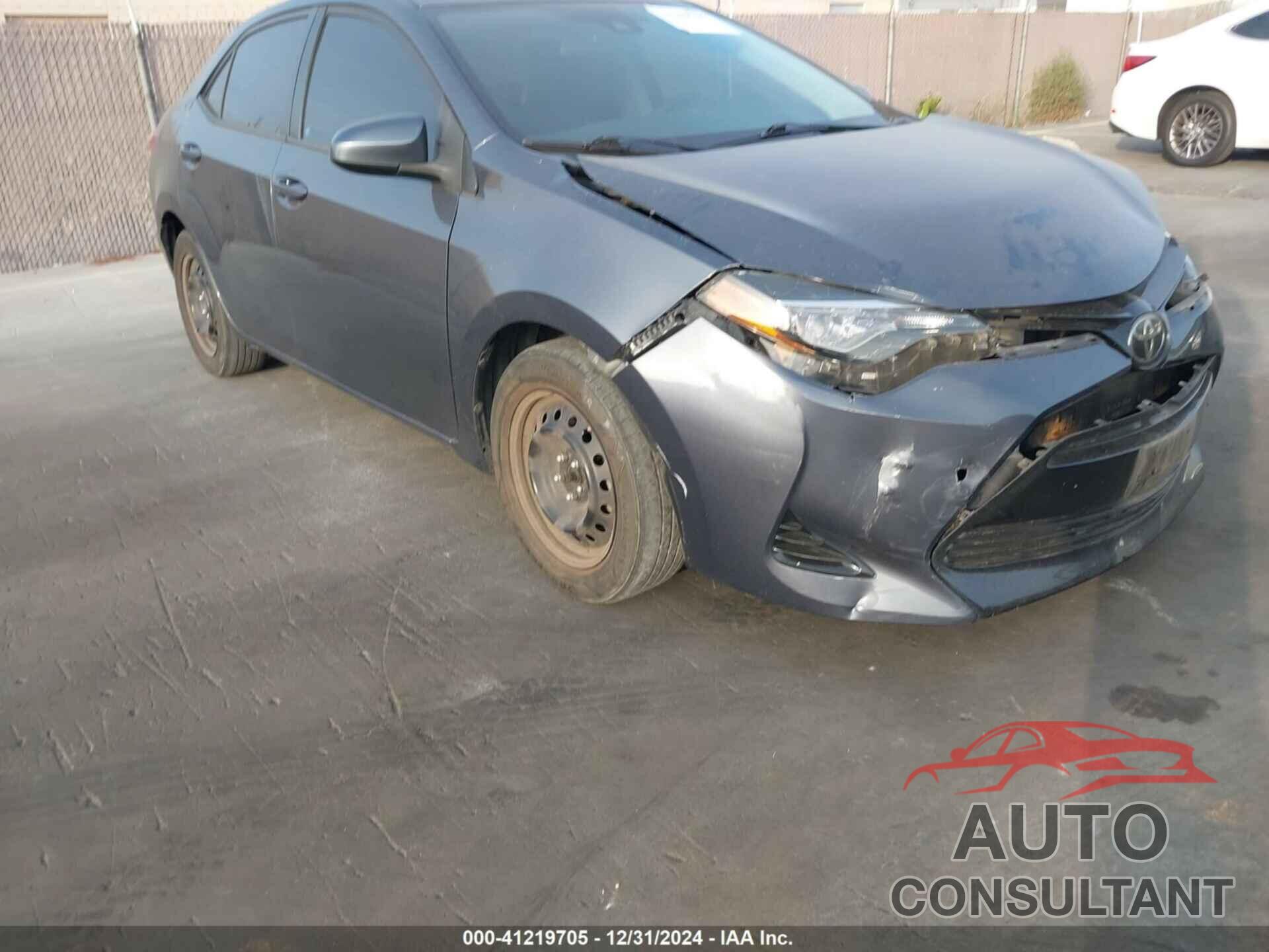 TOYOTA COROLLA 2018 - 5YFBURHE9JP747444