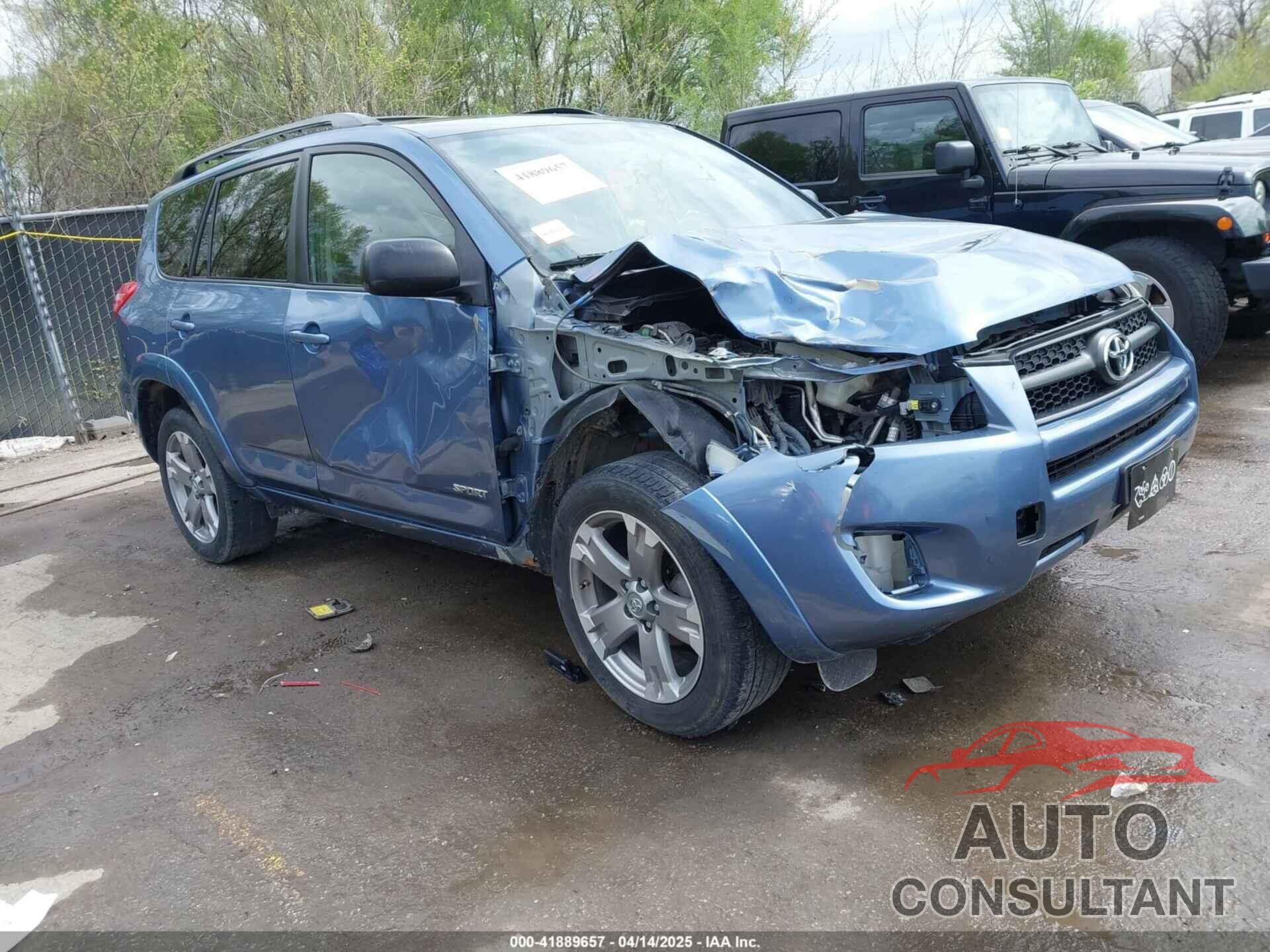 TOYOTA RAV4 2010 - JTMRF4DV9AD021572