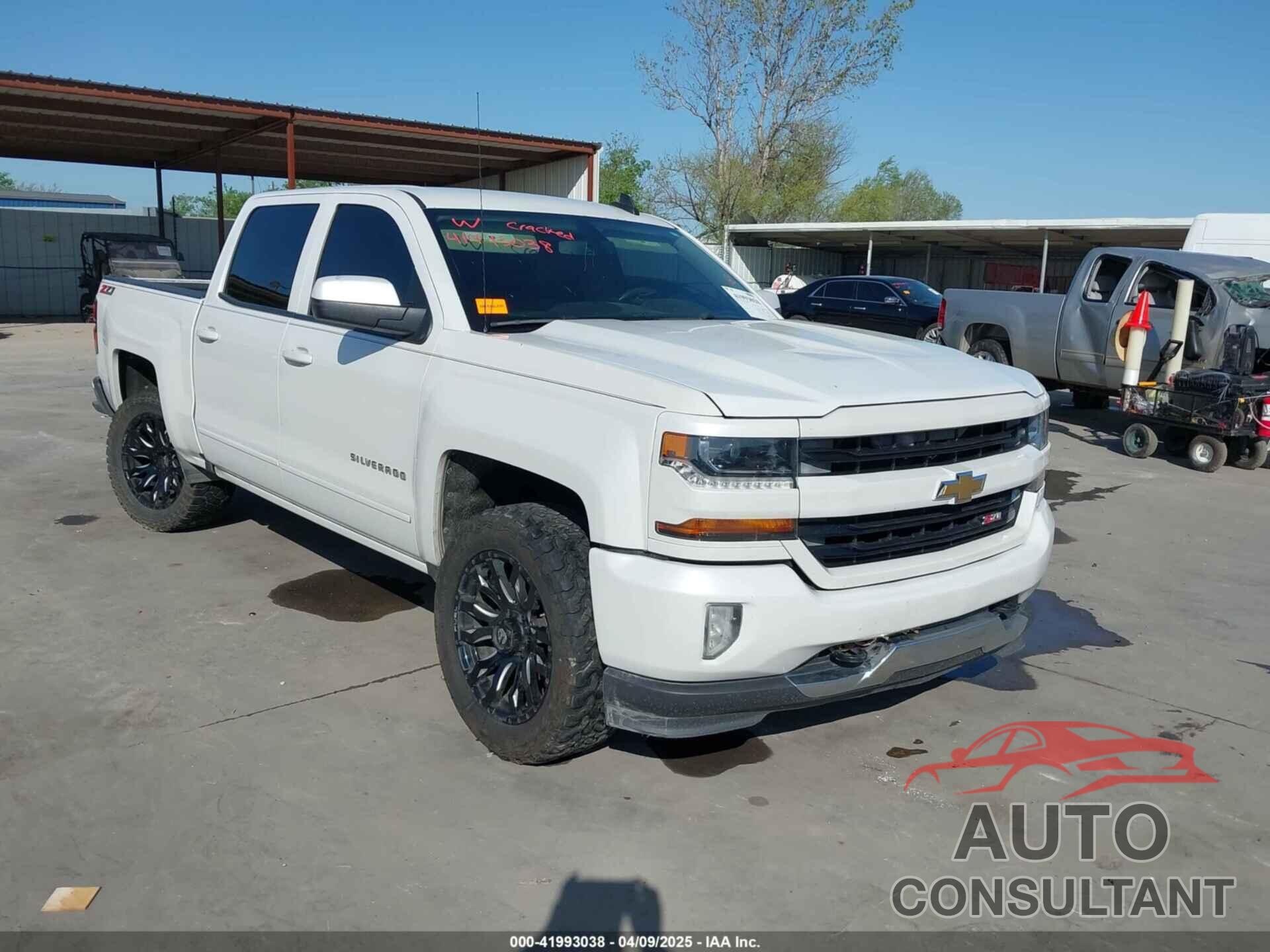 CHEVROLET SILVERADO 1500 2016 - 3GCUKREC8GG366278
