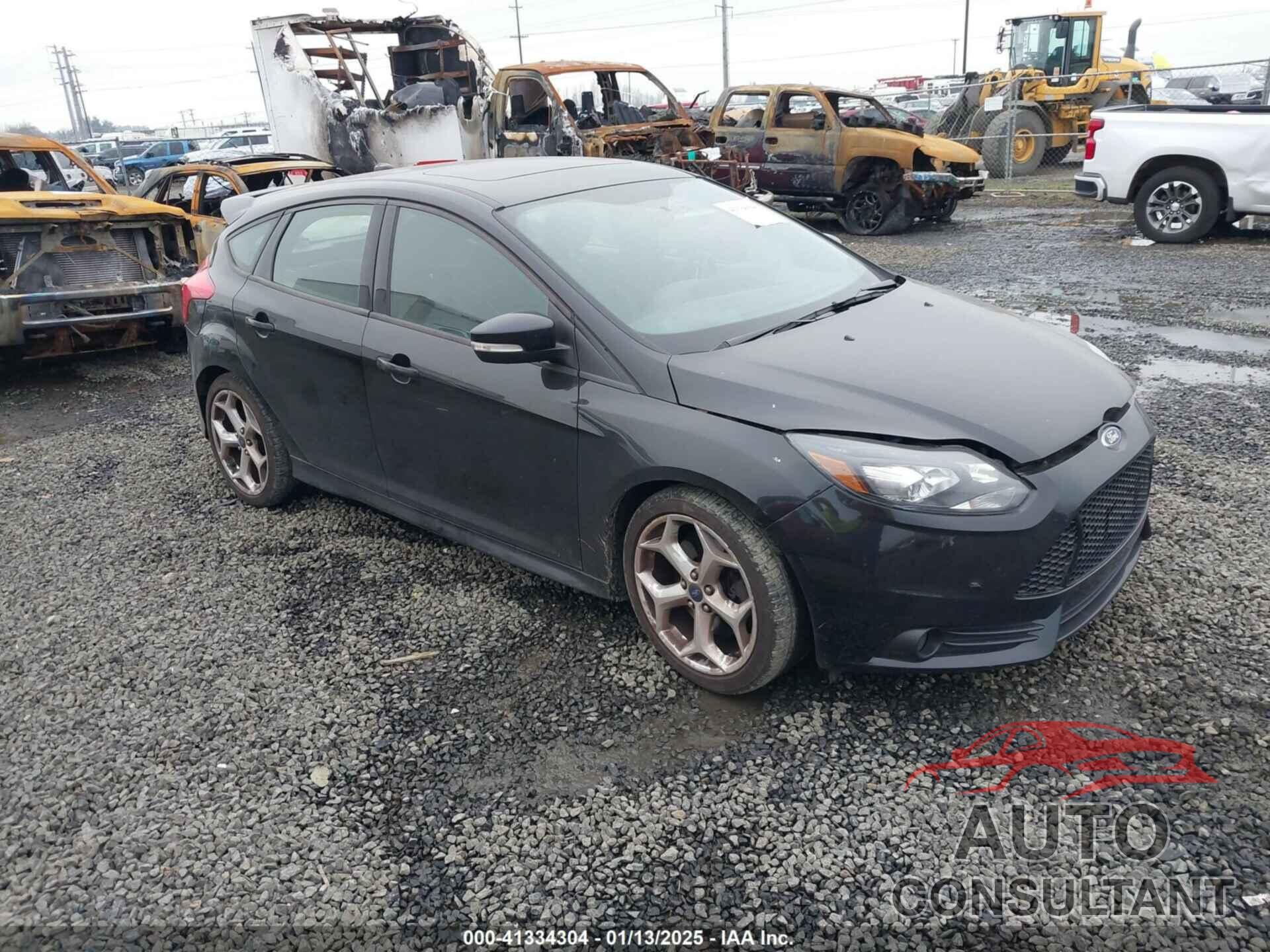 FORD FOCUS ST 2013 - 1FADP3L93DL222924