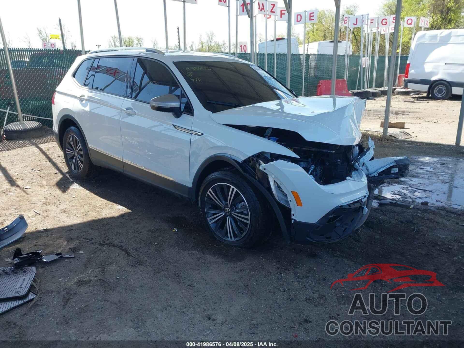 VOLKSWAGEN TIGUAN 2024 - 3VV5B7AXXRM231925