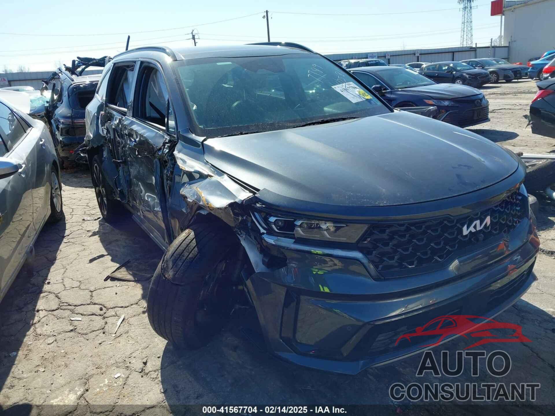 KIA SORENTO 2023 - 5XYRKDLF7PG237789