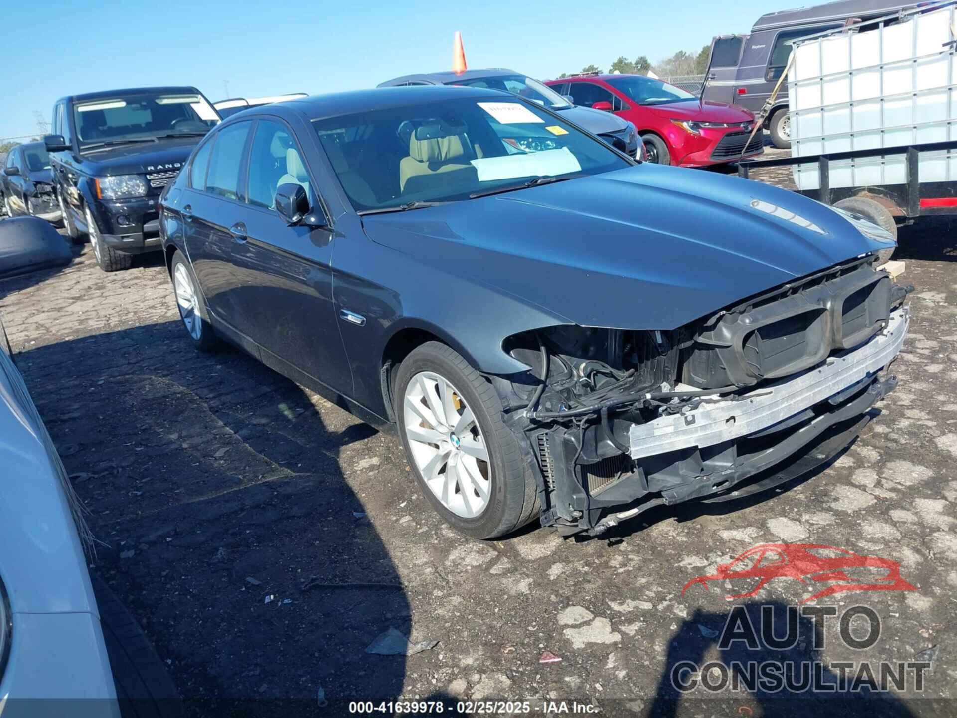 BMW 528I 2012 - WBAXG5C5XCDY30221